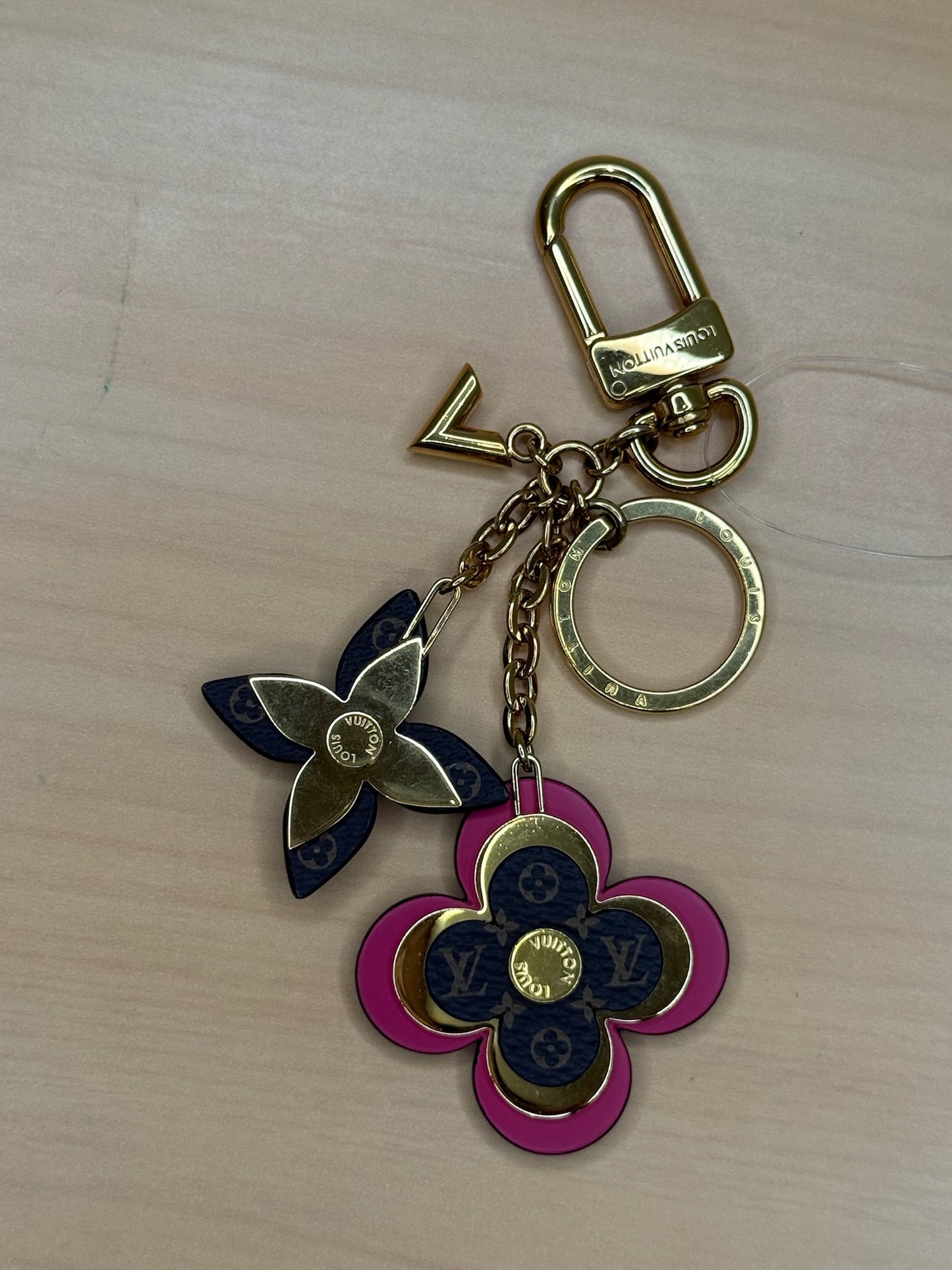 Louis Vuitton Blooming Flowers Bag Charm & Key Holder