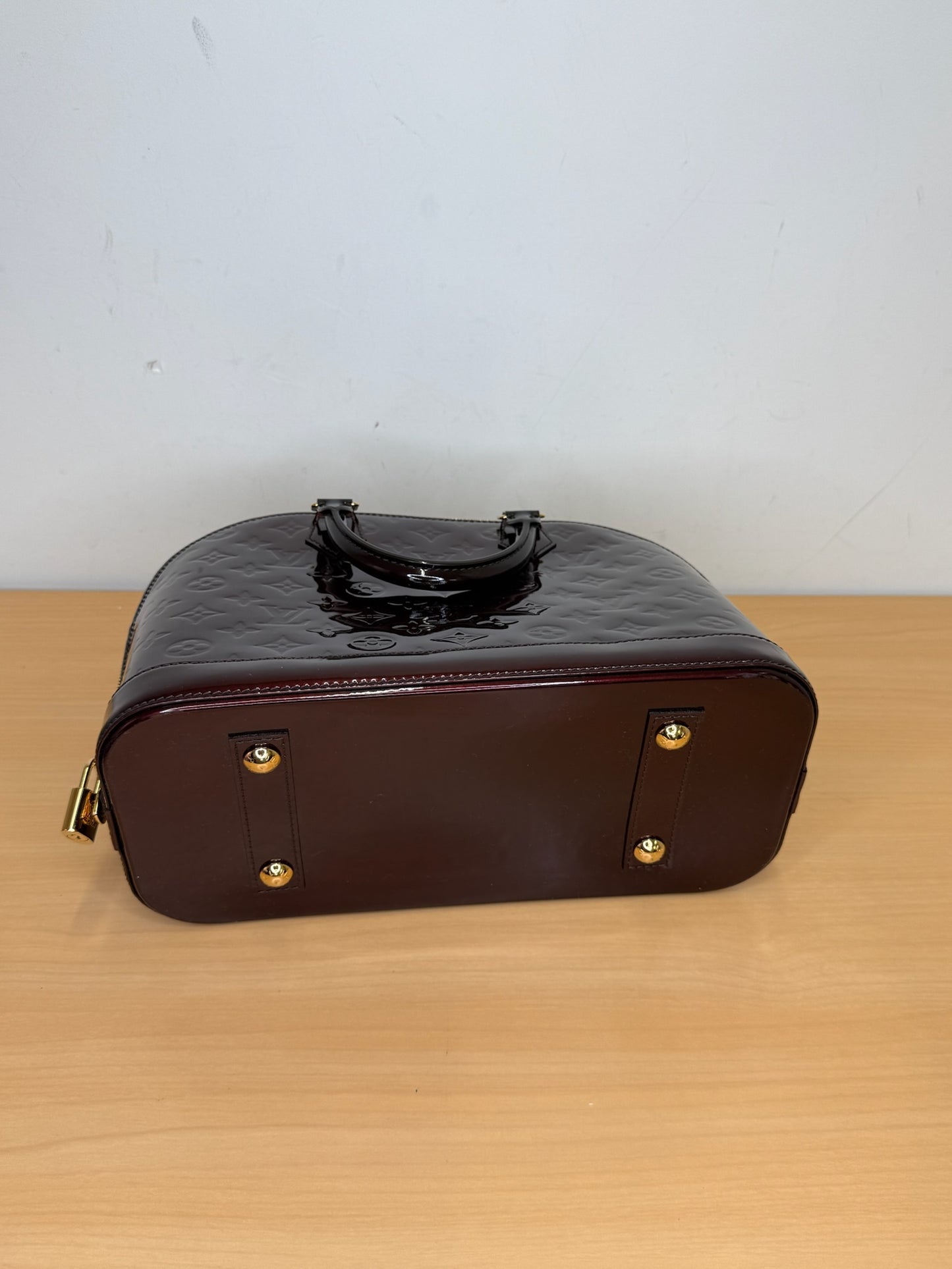 Louis Vuitton Alma PM in Amarante Monogram Vernis