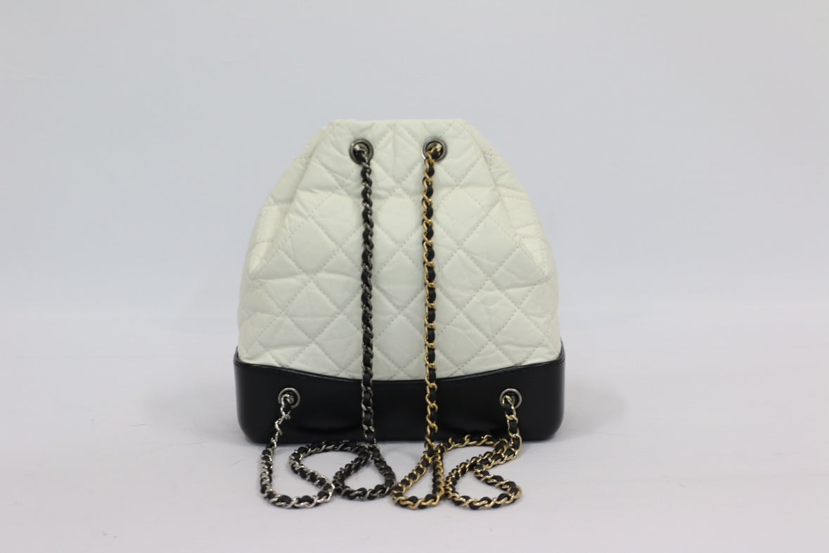 Chanel Gabrielle Backpack White A94485 (N3806001127S)