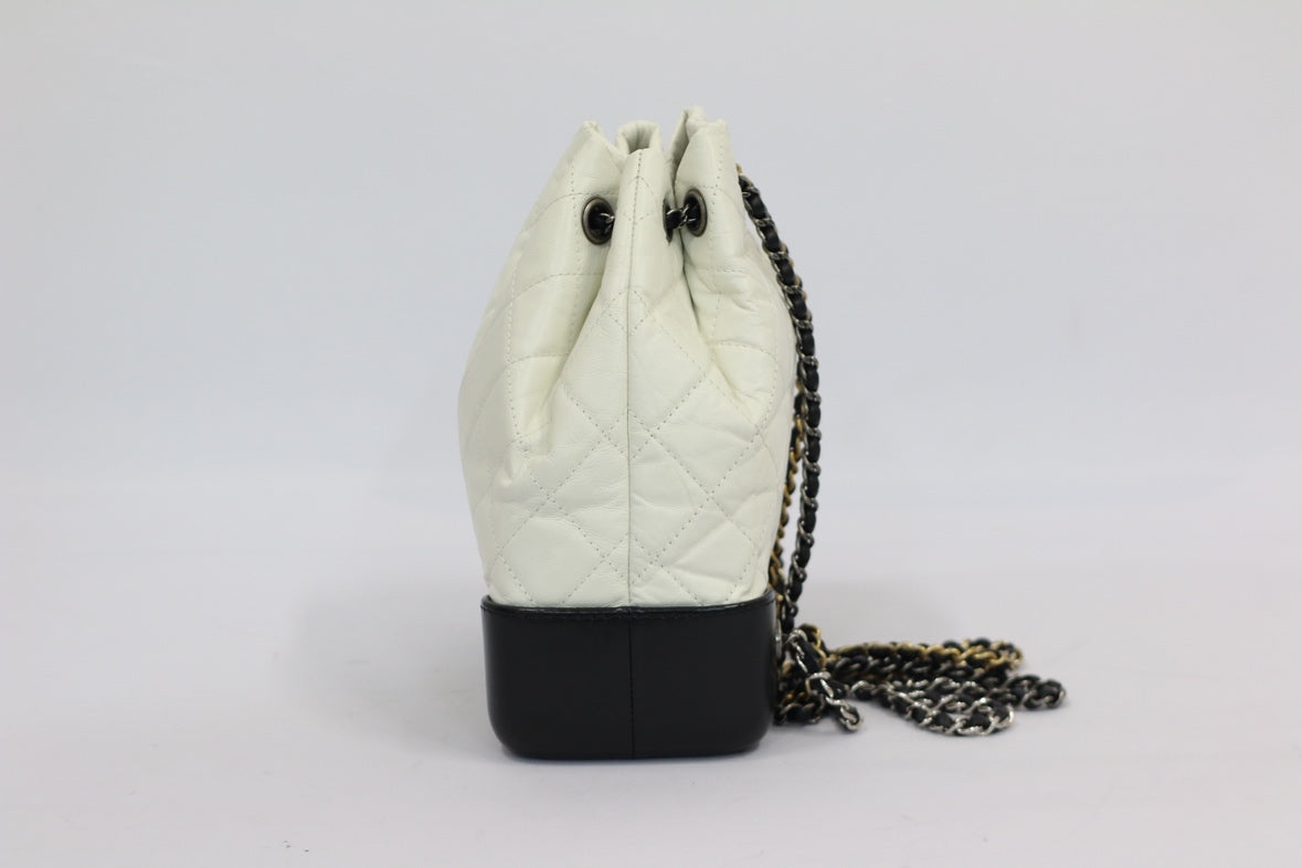 Chanel Gabrielle Backpack White A94485 (N3806001127S)