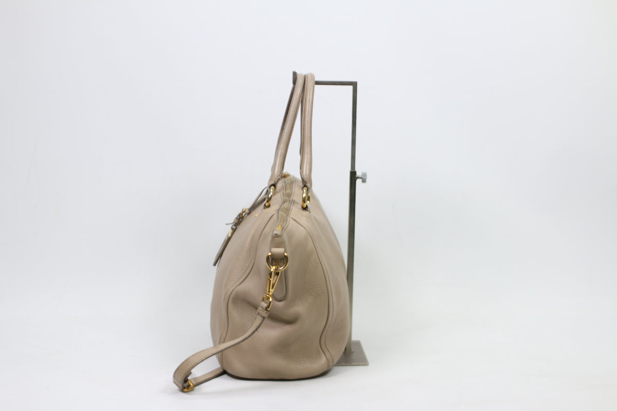 Prada Gray Leather Vitello Daino ONE Shoulder Bag BL0674