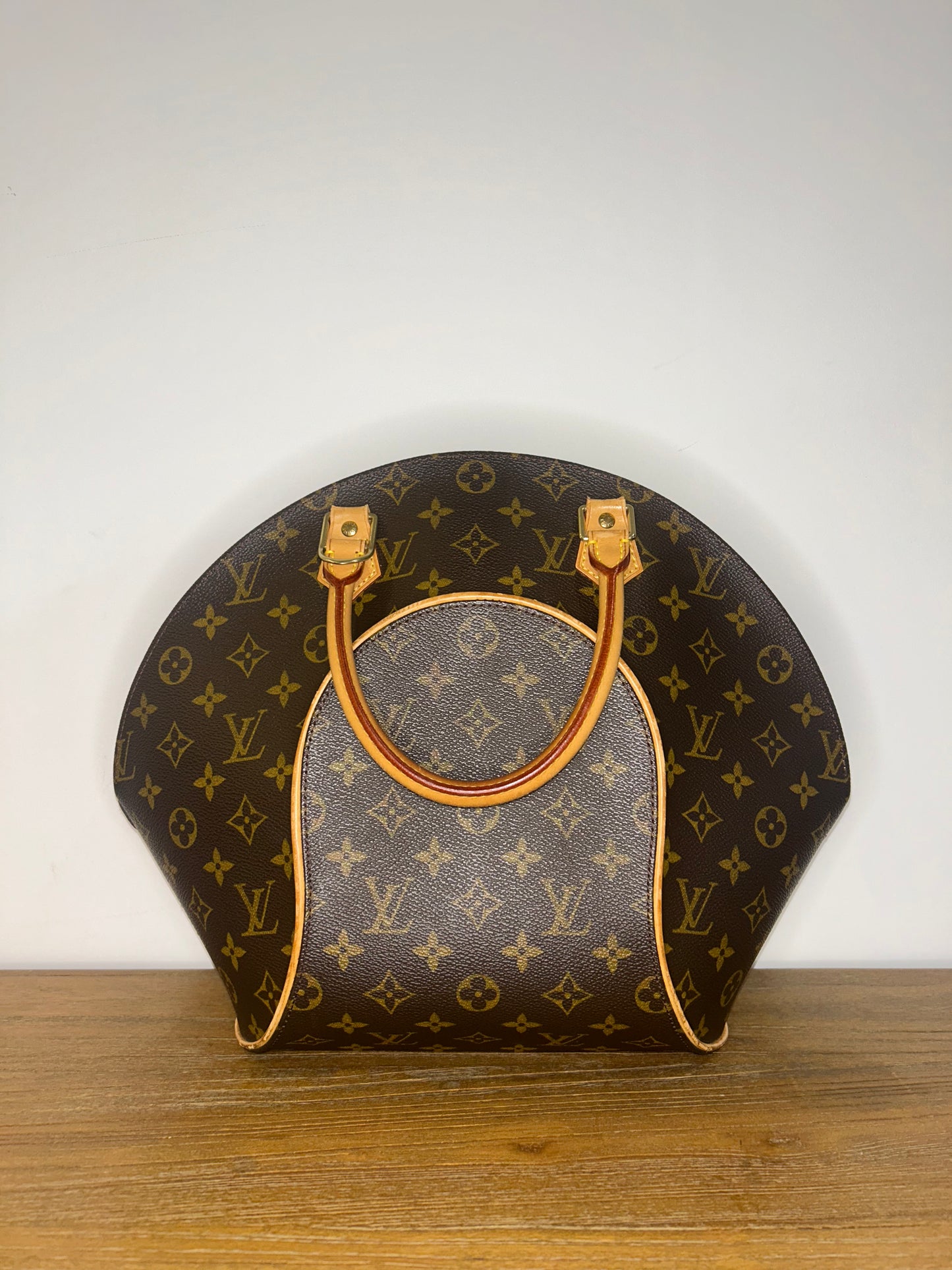 Louis Vuitton Ellipse Monogram MM (GEN009)