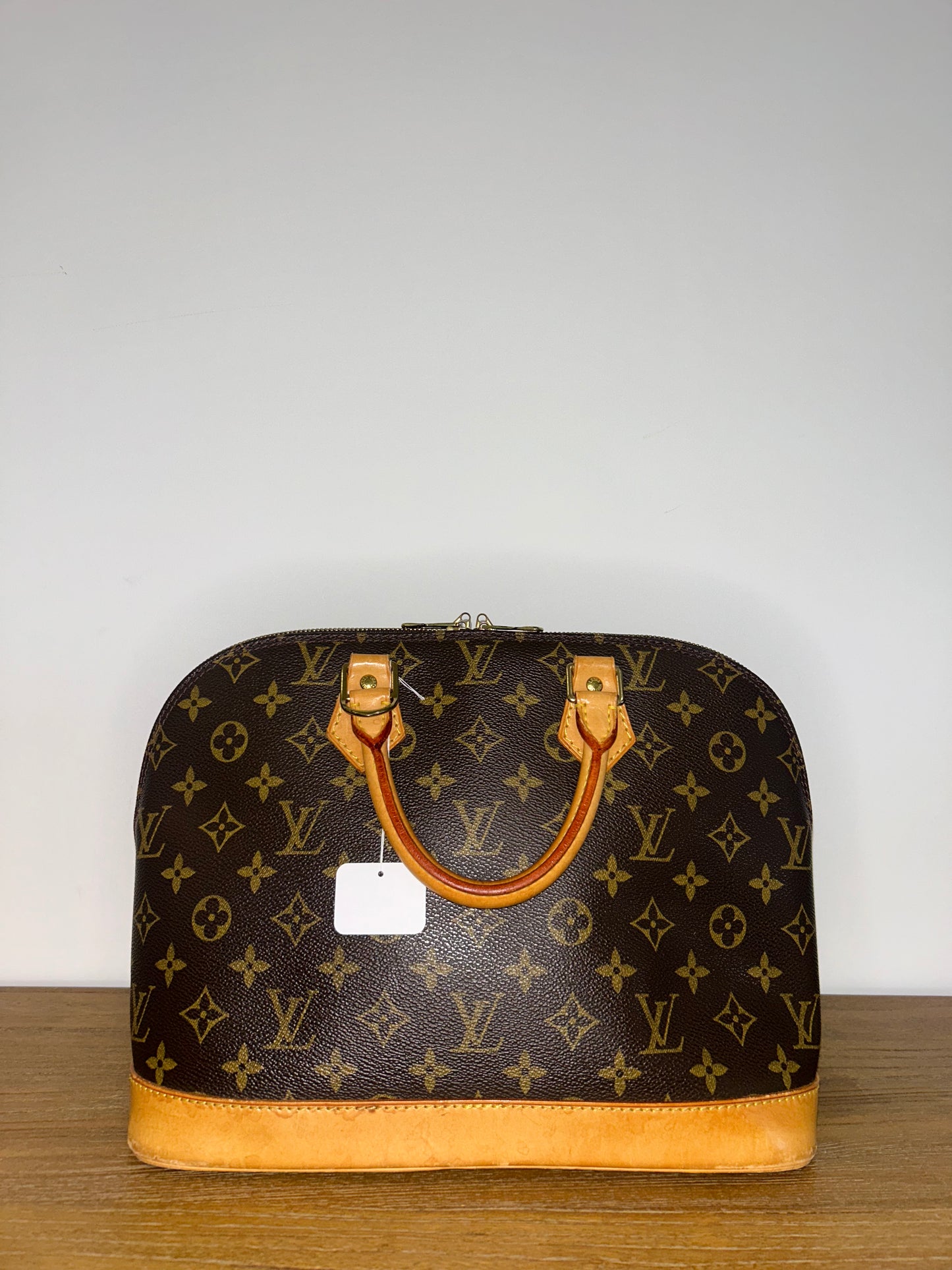 Louis Vuitton Alma PM Monogram Handbag (GEN012)