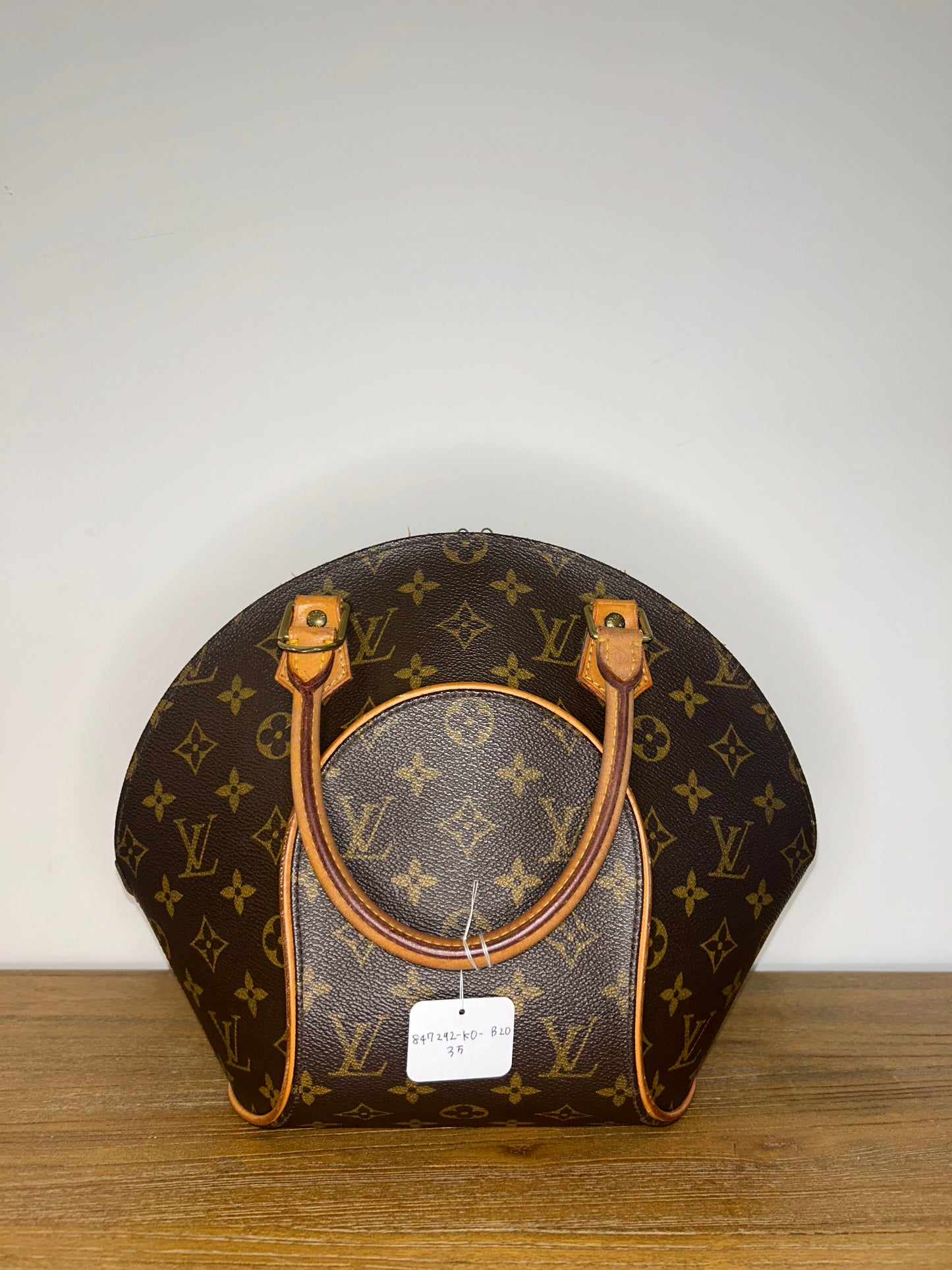 Louis Vuitton Ellipse PM Monogram Handbag (GEN006)