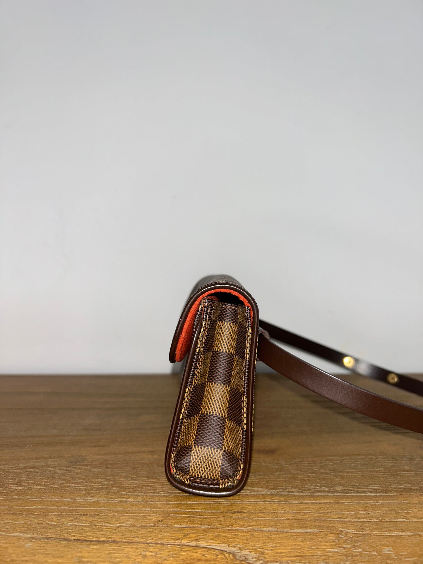 Louis Vuitton Florentine Pochette Damier Ebene Belt Bag (GEN013)