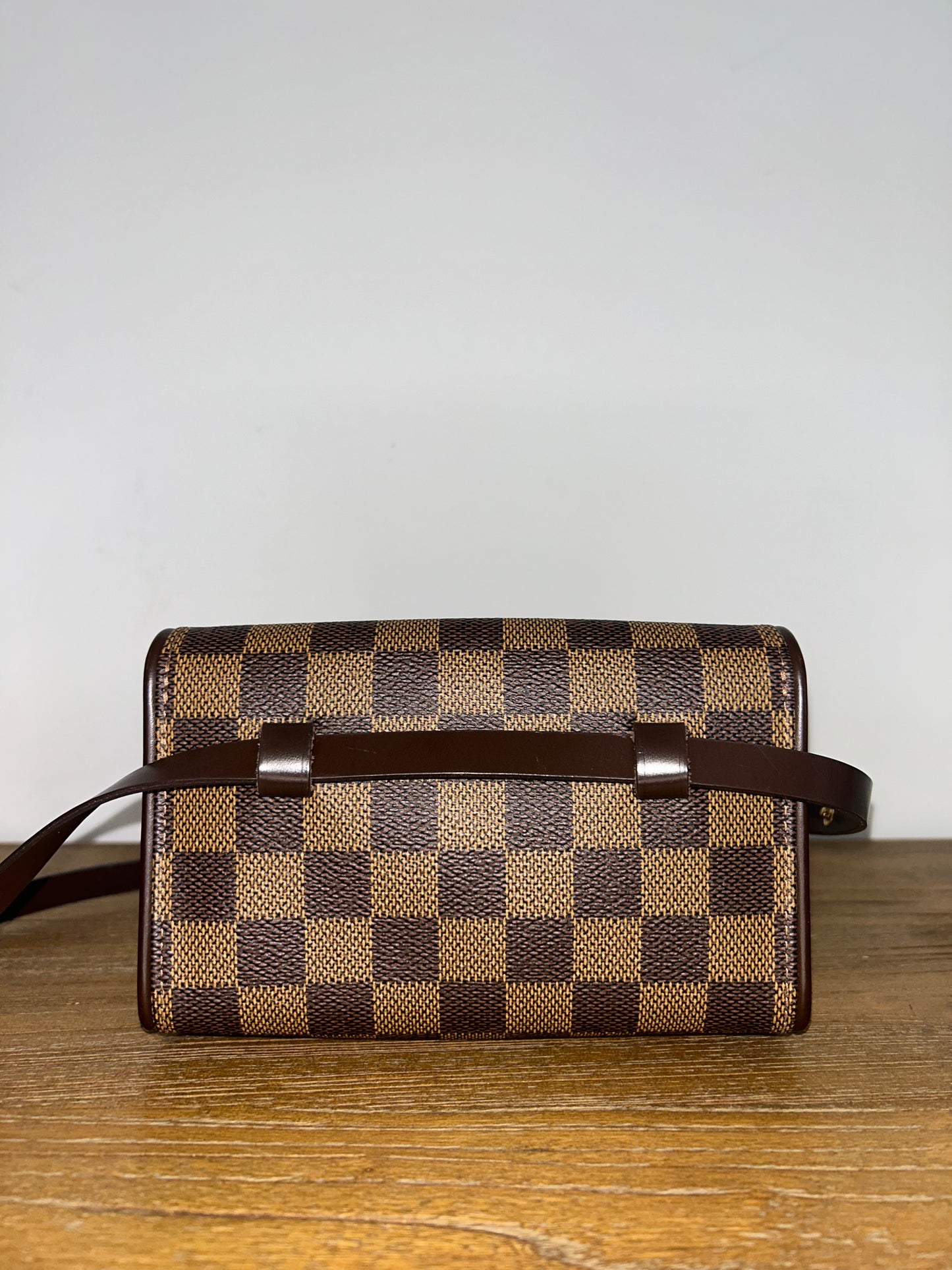 Louis Vuitton Florentine Pochette Damier Ebene Belt Bag (GEN013)