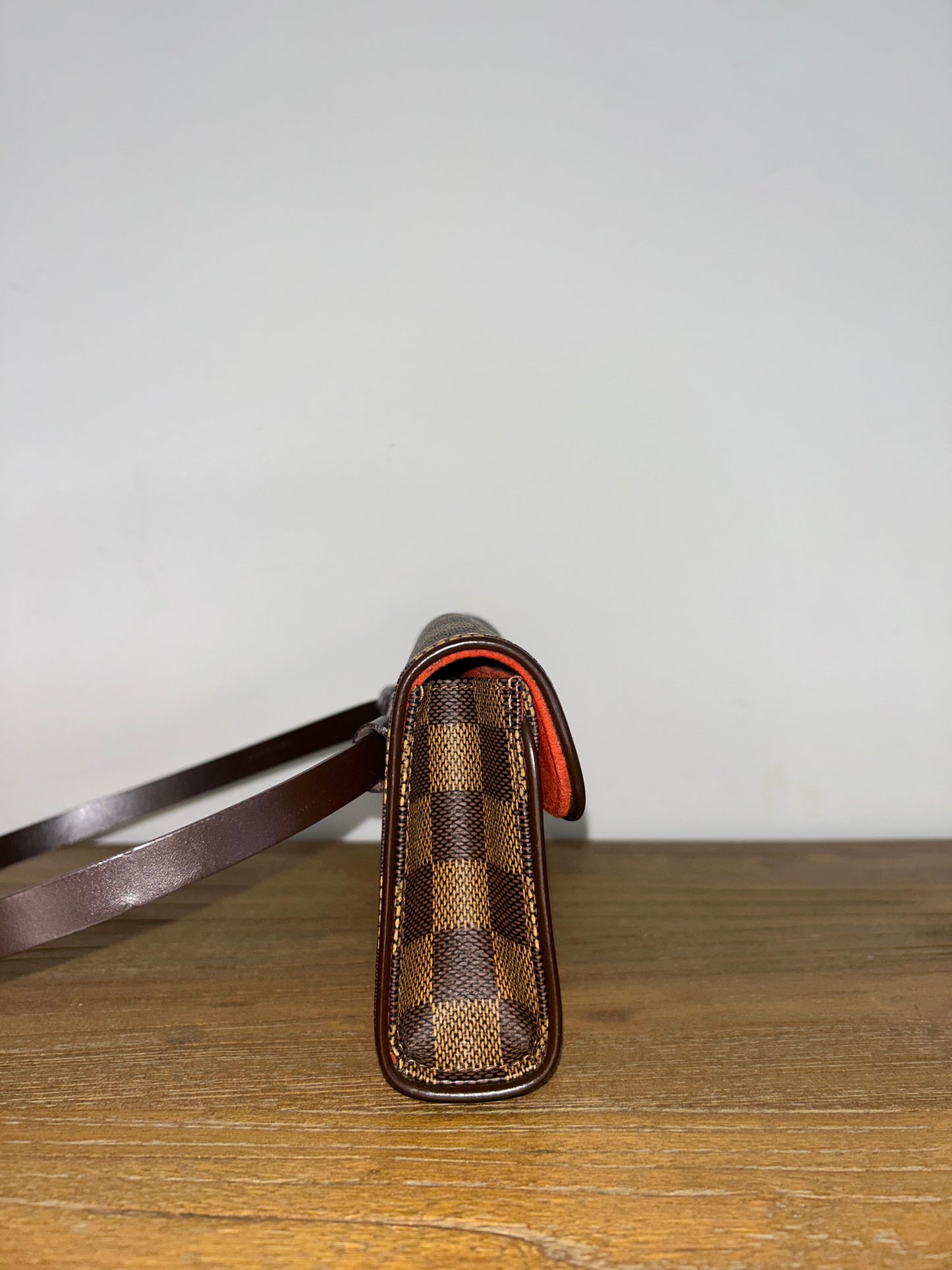 Louis Vuitton Florentine Pochette Damier Ebene Belt Bag (GEN013)