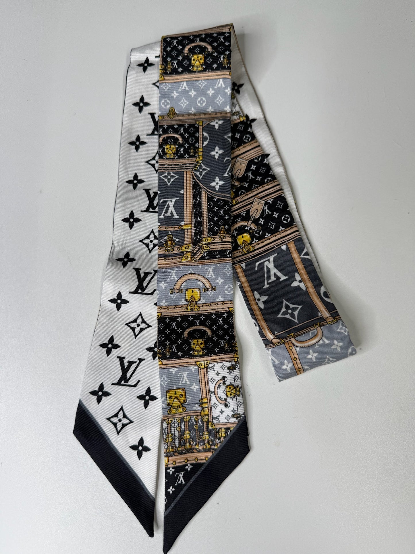 Louis Vuitton Silk Monogram Let's Go BB Bandeau (JP)