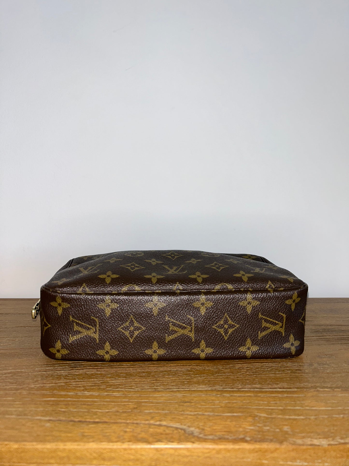 Louis Vuitton Monogram Trousse Toilette 23 EC-0358(1)