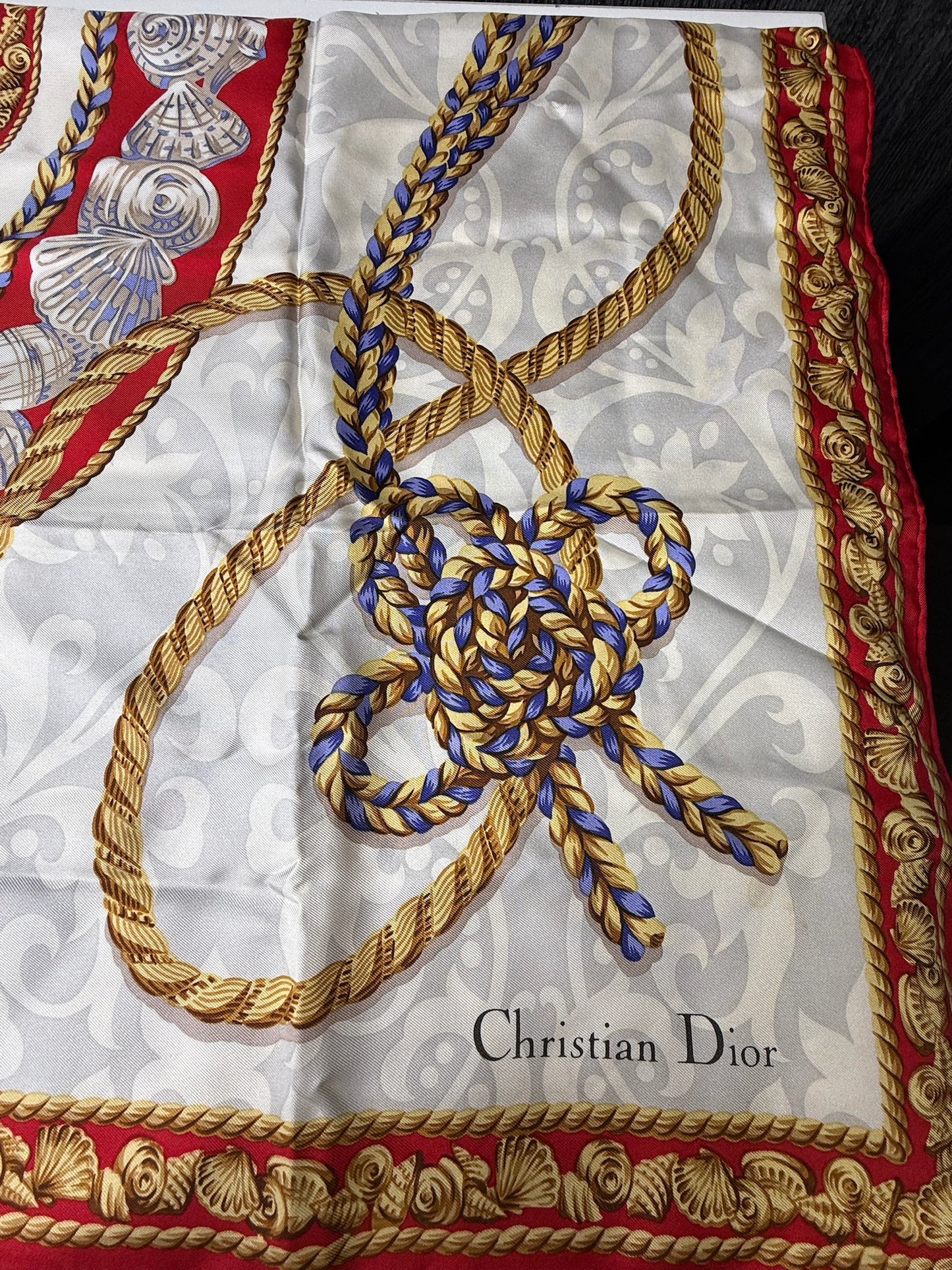 Christian Dior Silk Scarf Featuring a Distinct Red and White Color Scheme (JP)