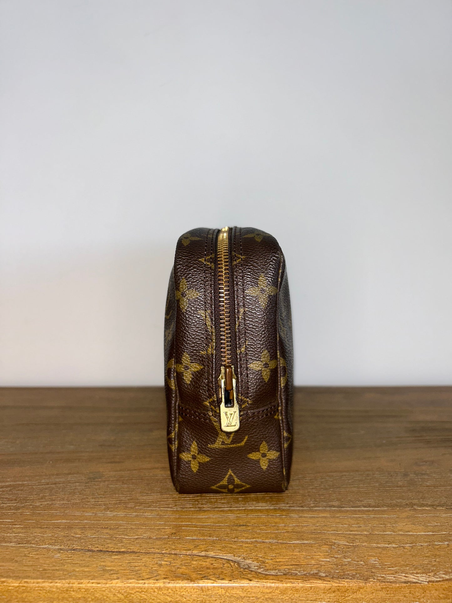 Louis Vuitton Trousse Toilette 23 EC-0325(4)