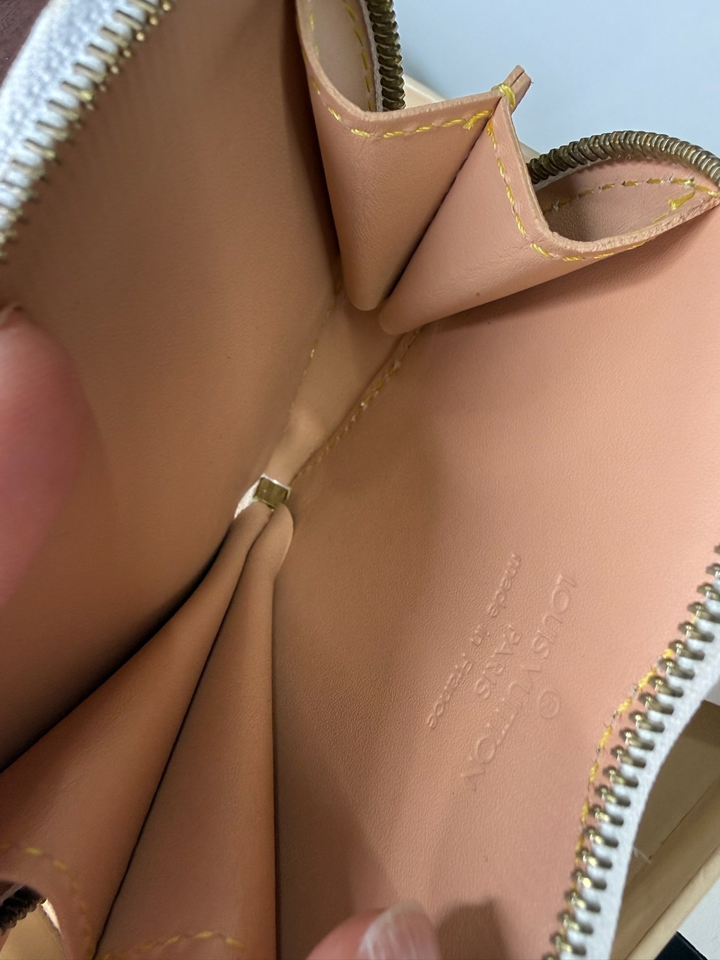 Louis Vuitton x Murakami Monogram Multicolore Coeur Heart Coin Purse (JP)
