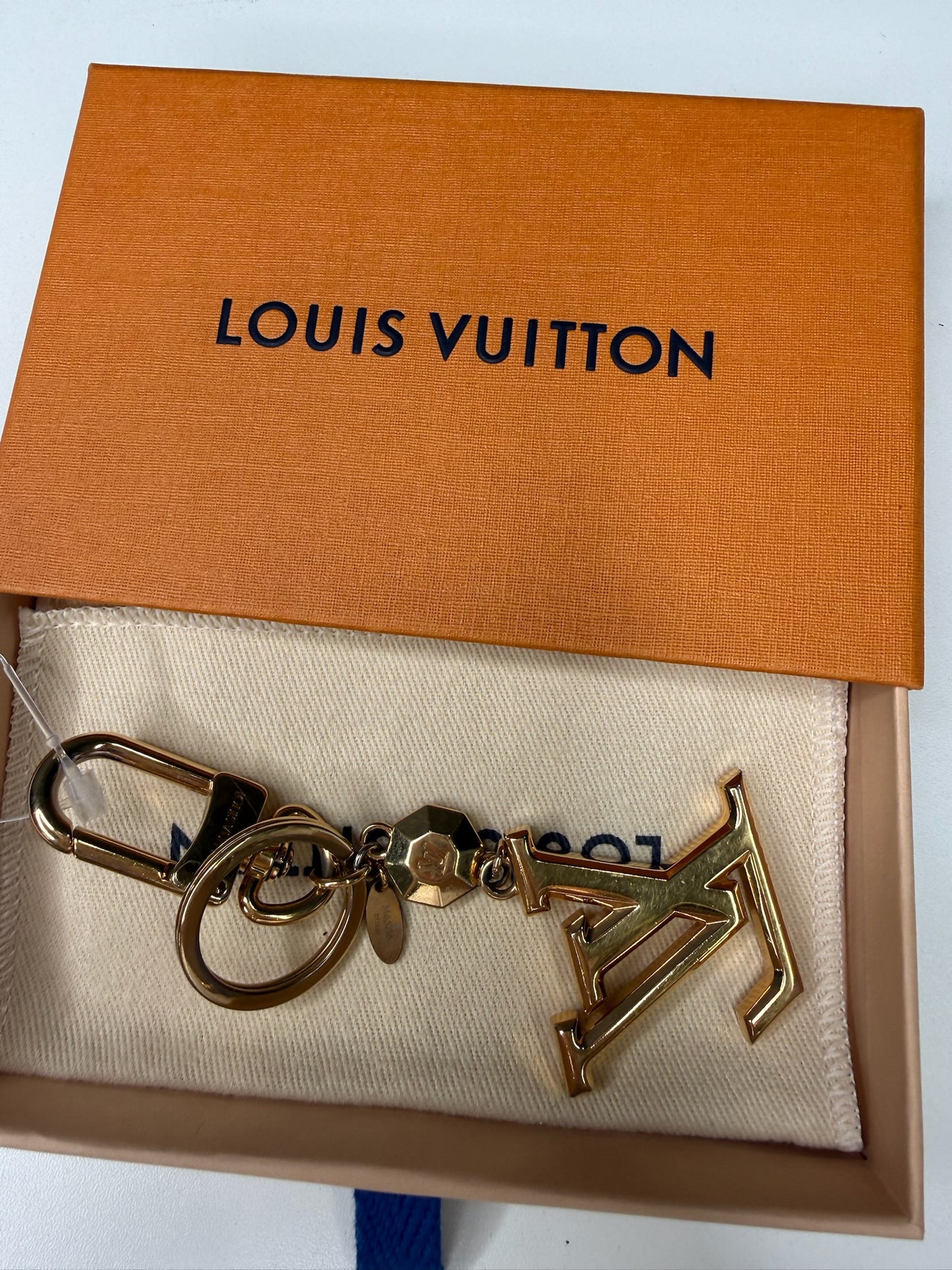 Louis Vuitton Facettes Bag Charm & Key Holder (JP)