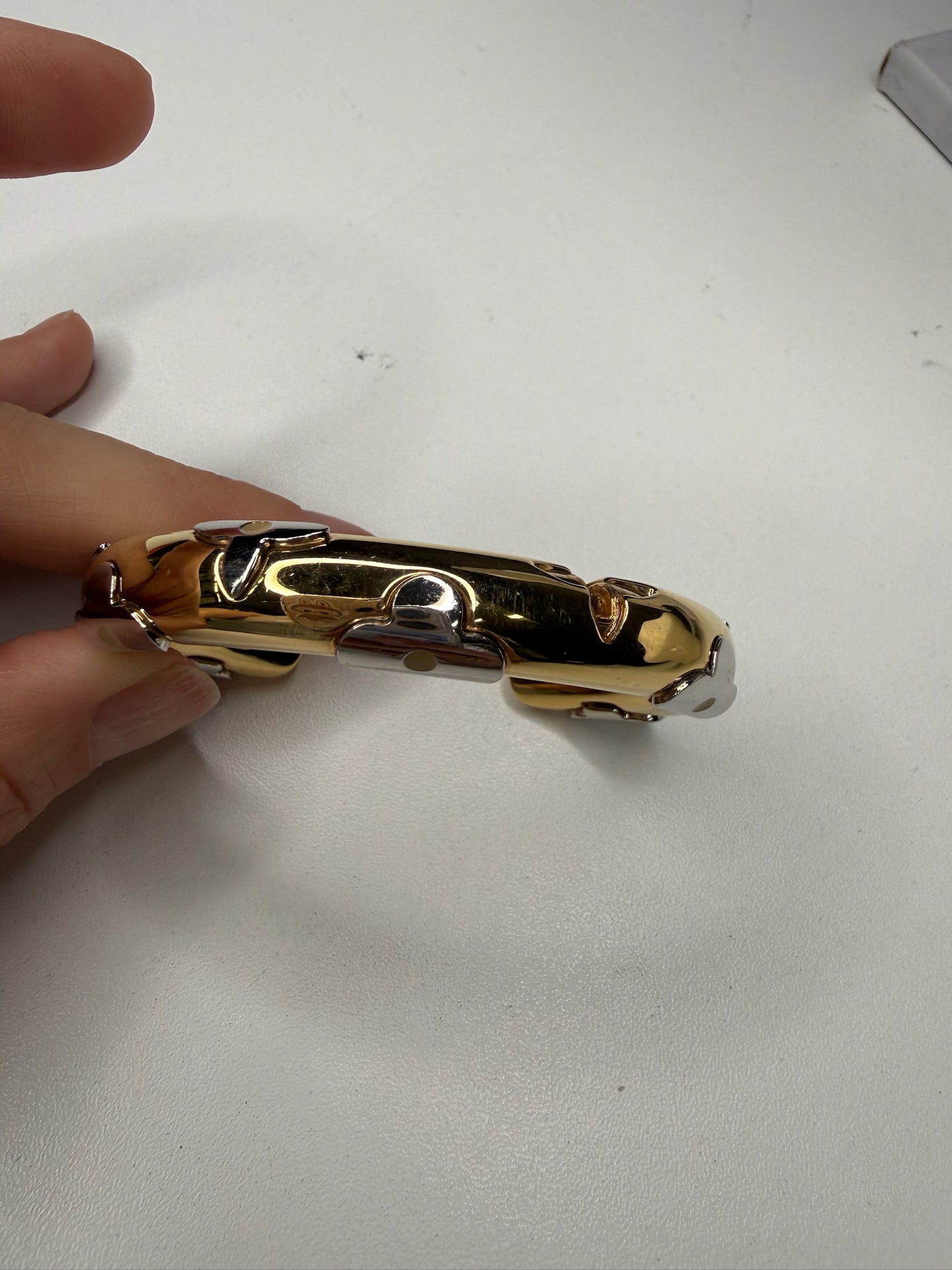 Louis Vuitton Daily Monogram Cuff Bracelet (JP)