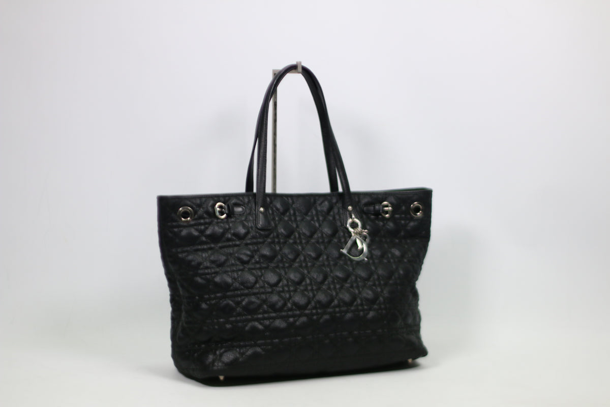 Dior Black Cannage Quilted ONE Shoulder Bag M1017
