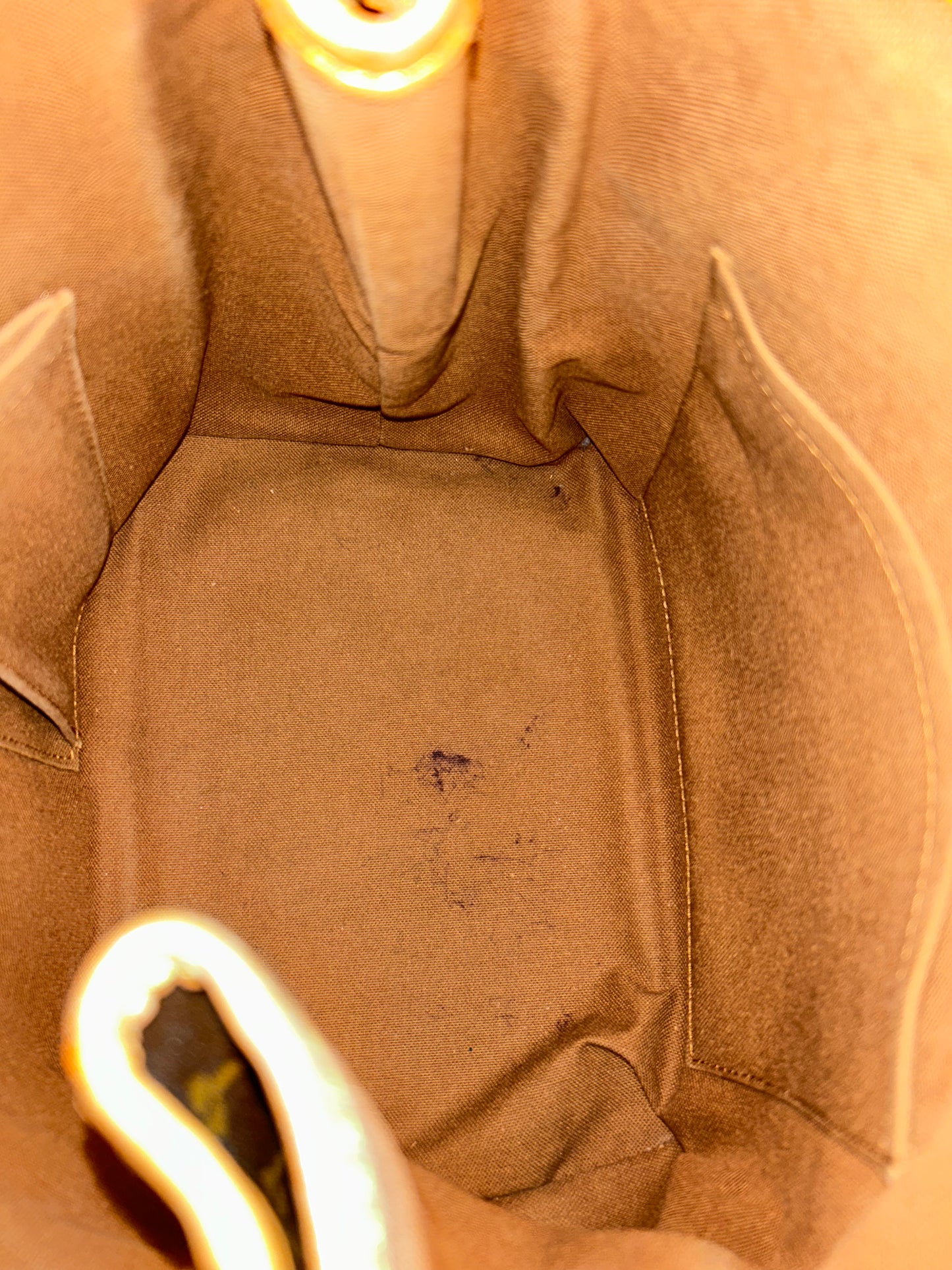 Pre-Owned Louis Vuitton Monogram Batignolles