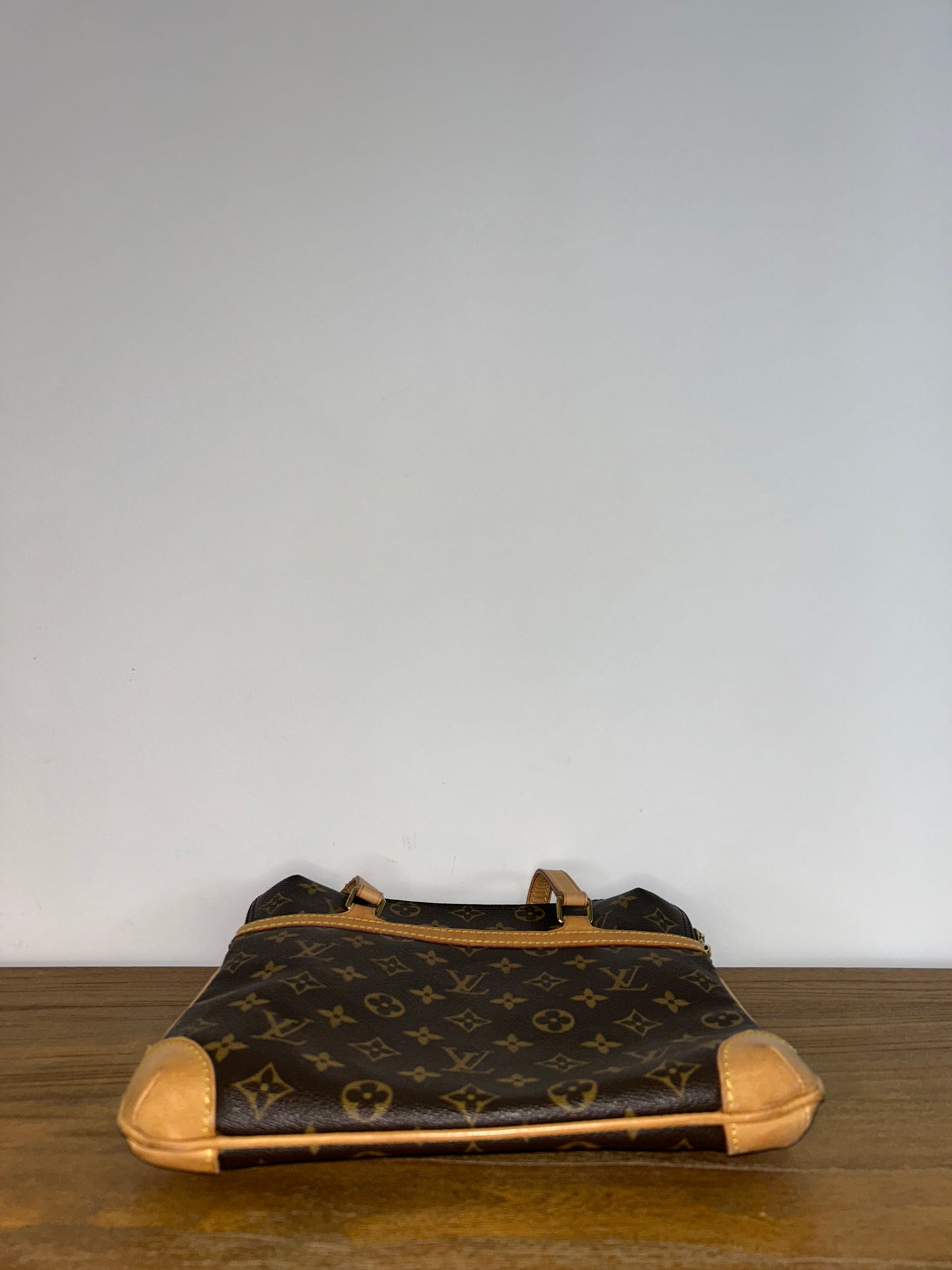 Louis Vuitton Coussin GM Vintage Shoulder Bag