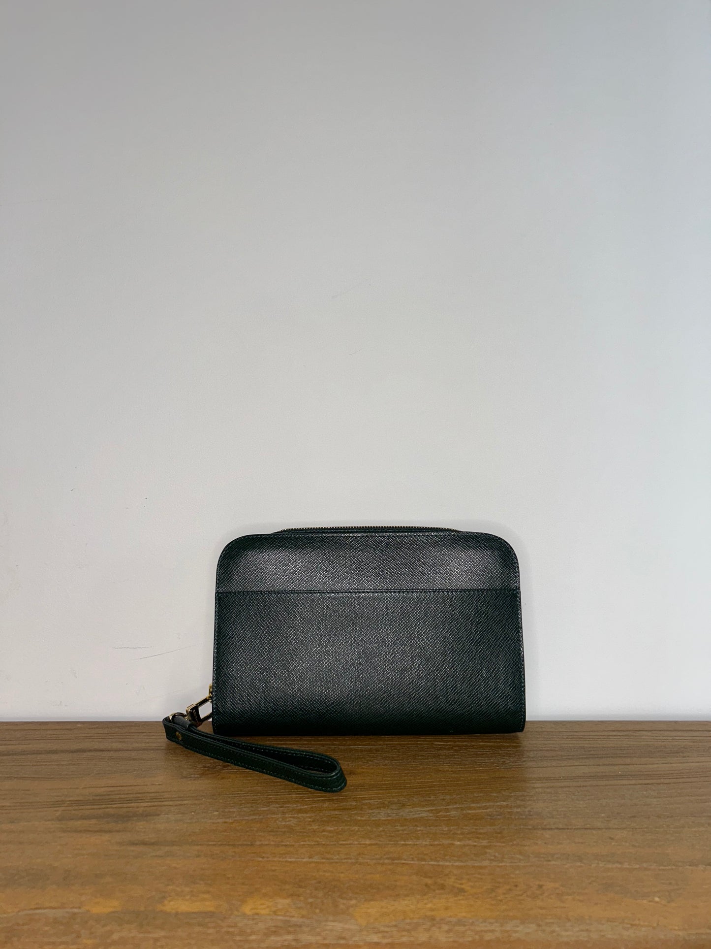 Louis Vuitton Taiga Baikal Clutch Bag