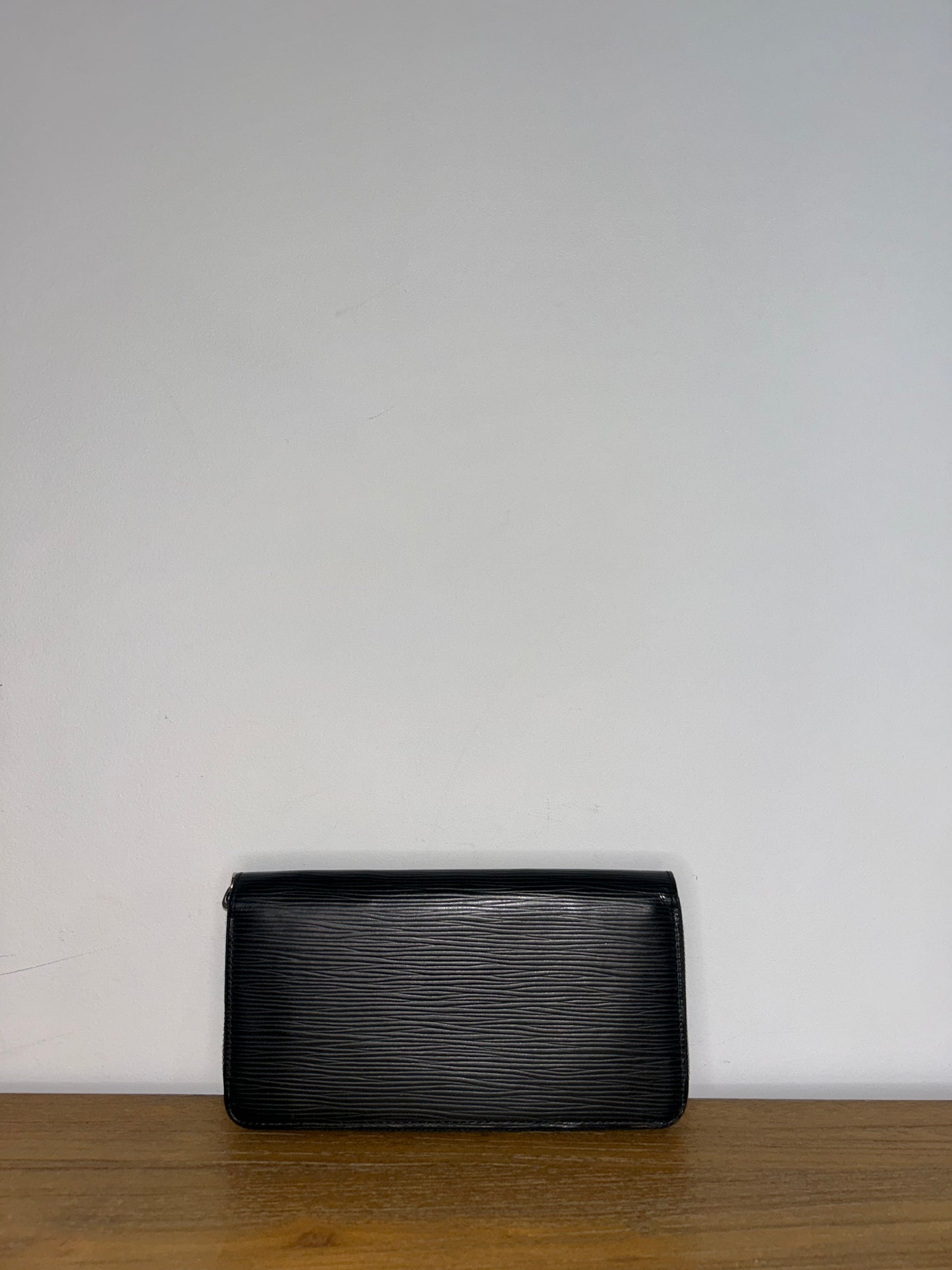 Louis Vuitton Epi Zippy Wallet