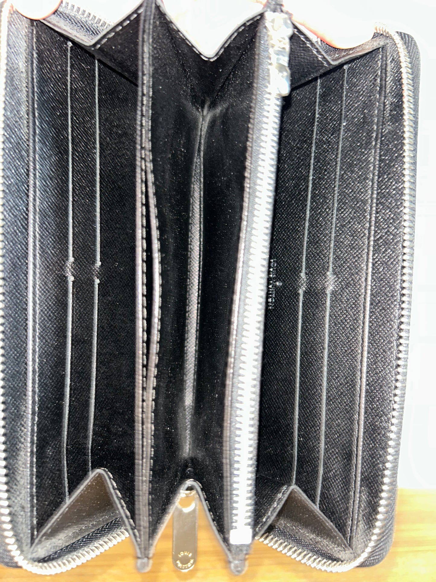 Louis Vuitton Epi Zippy Wallet
