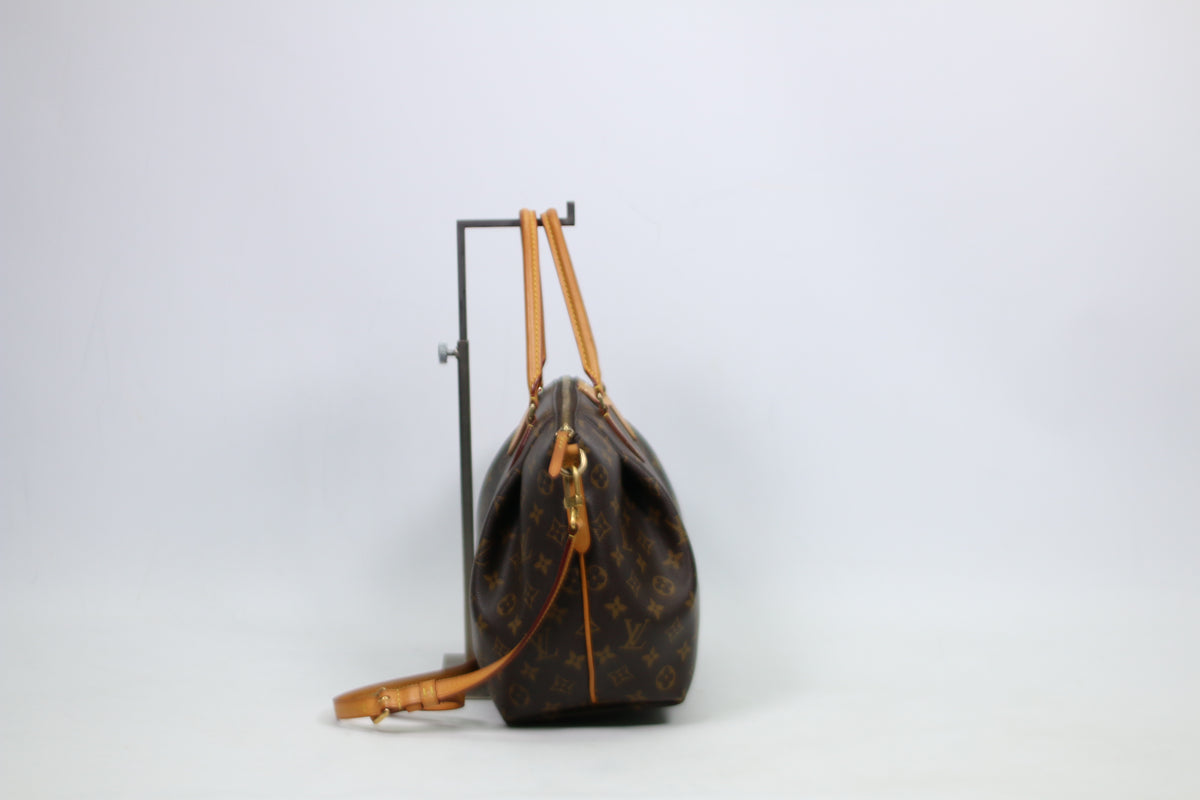 Louis Vuitton Turenne MM in Monogram