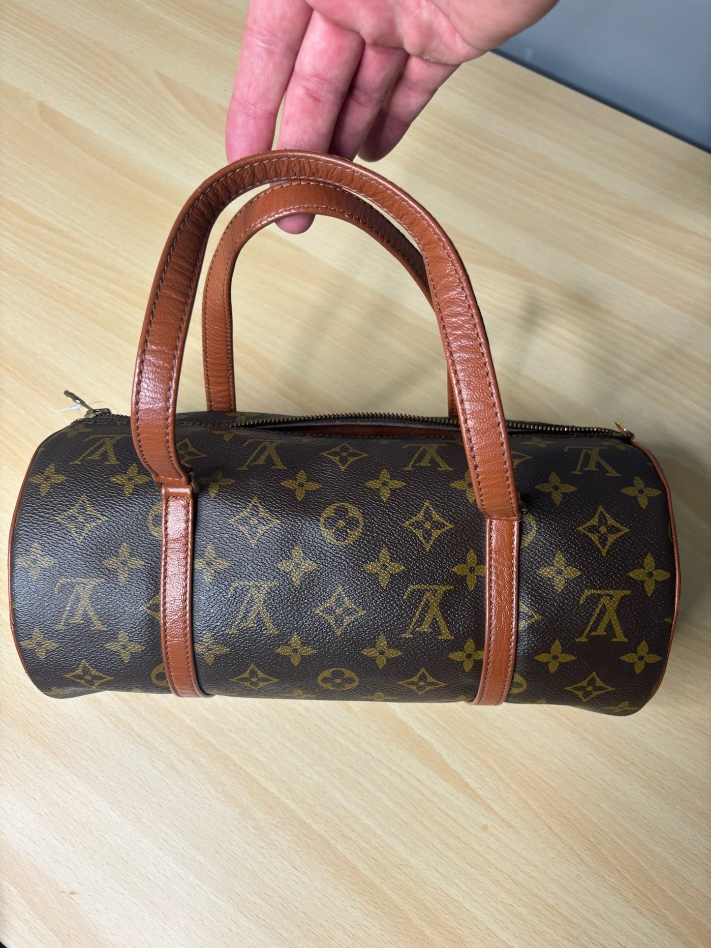 Louis Vuitton Papillon 26 Monogram K9