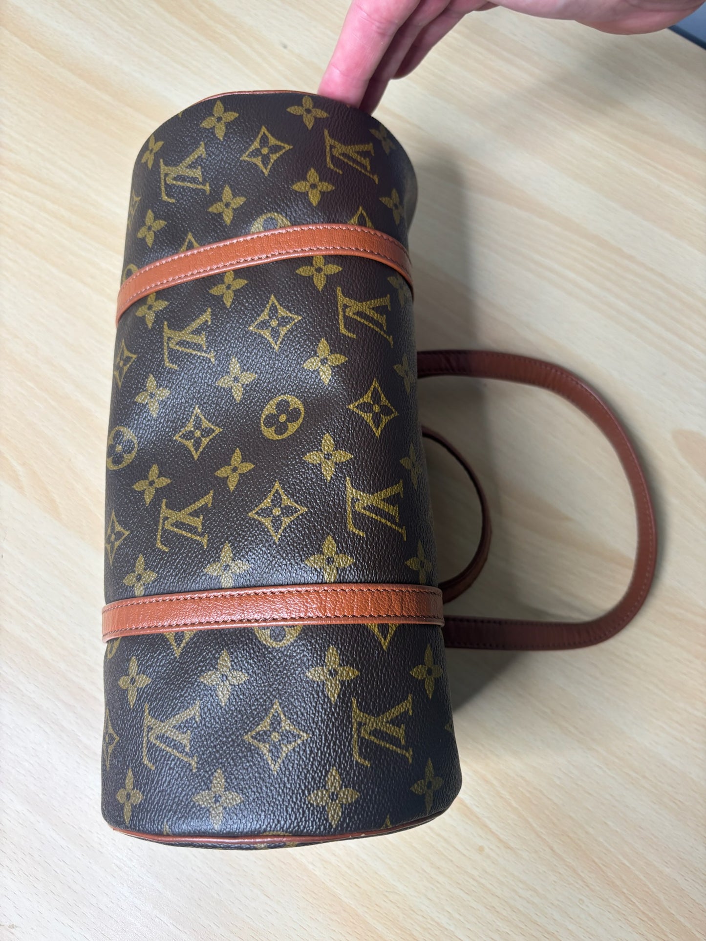 Louis Vuitton Papillon 26 Monogram K9