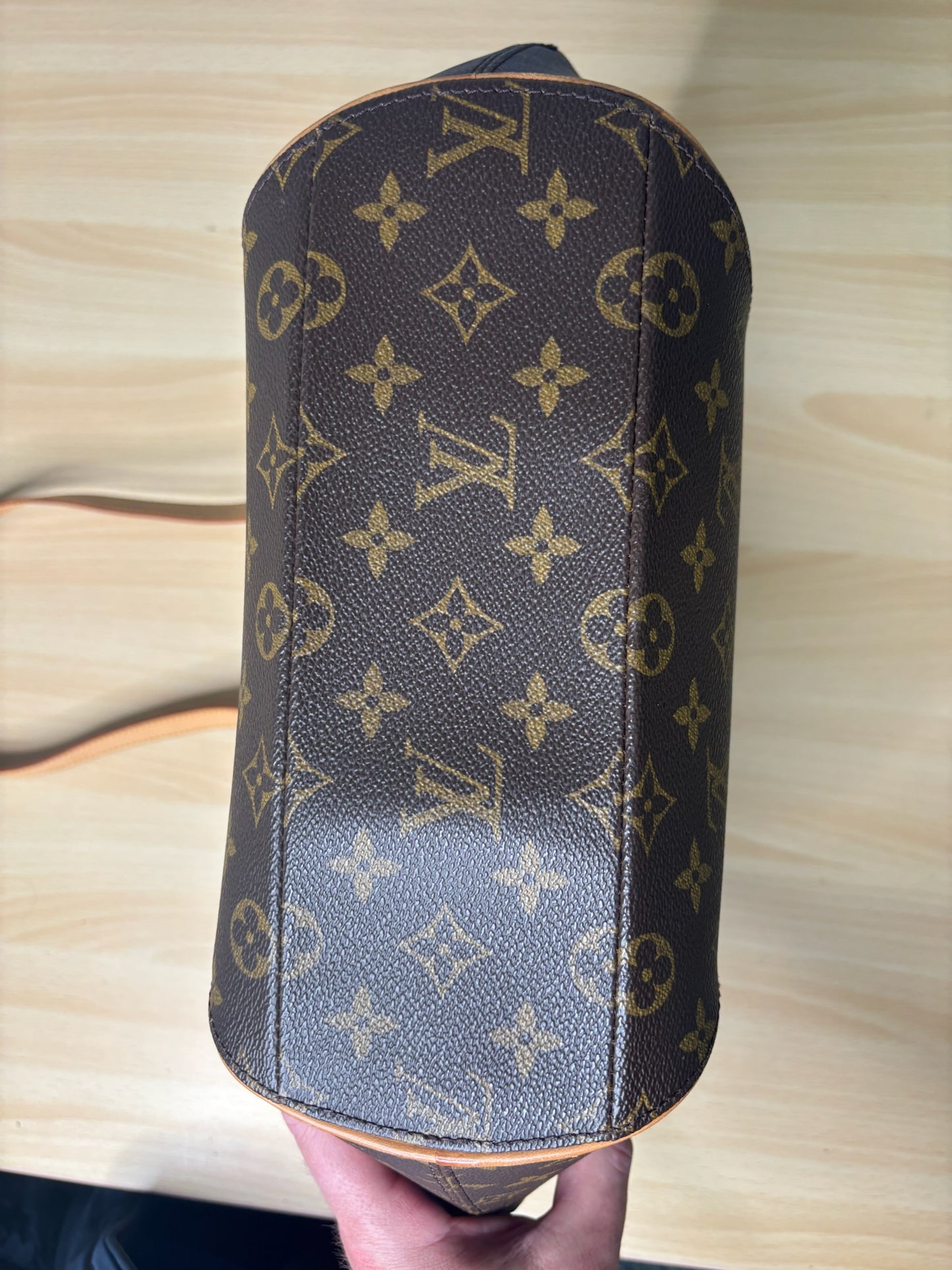 Louis Vuitton Ellipse Shopping Bag K12
