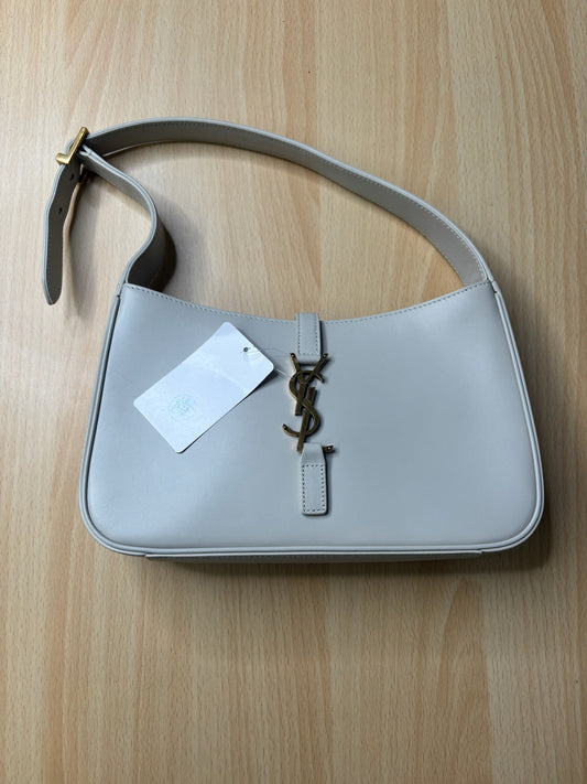 Saint Laurent Le 5 À 7 Hobo Bag K15