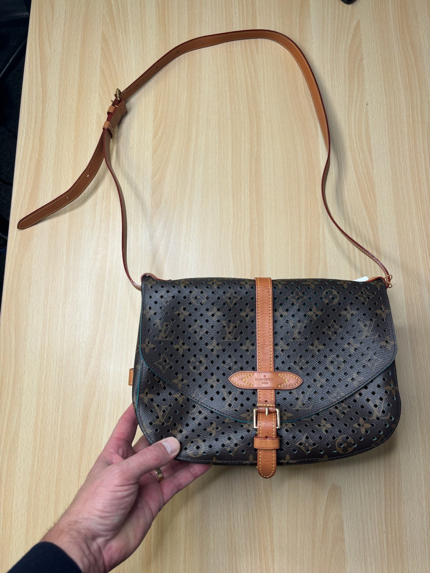 Louis Vuitton Flore Saumur 30 Handbag K17
