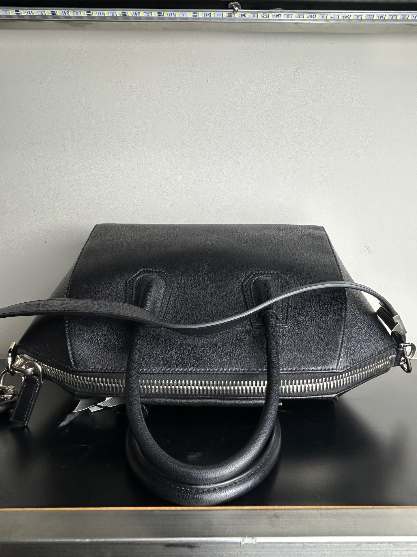 Givenchy Antigona medium handbag