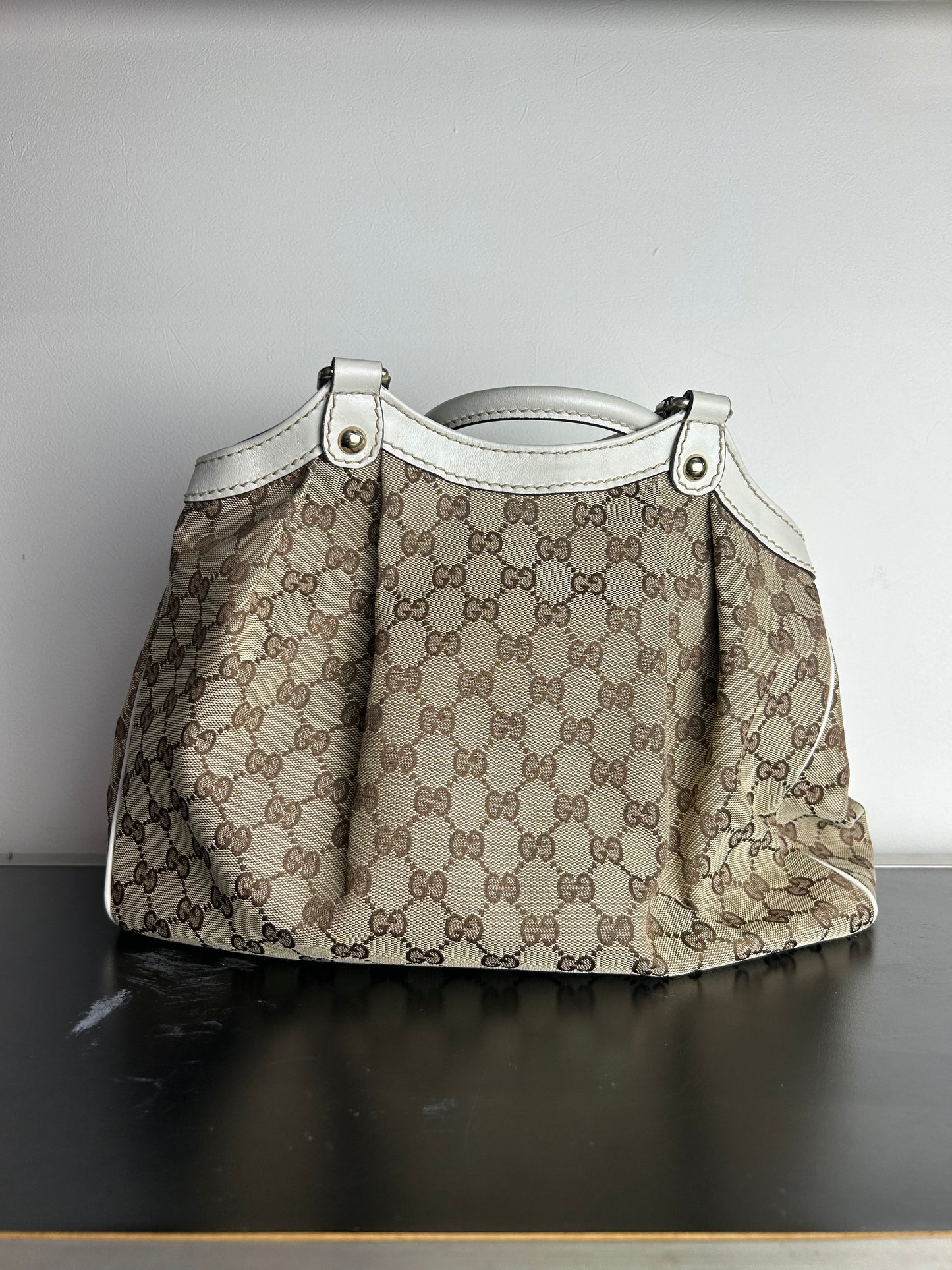 Gucci GG Canvas Sukey tote bag