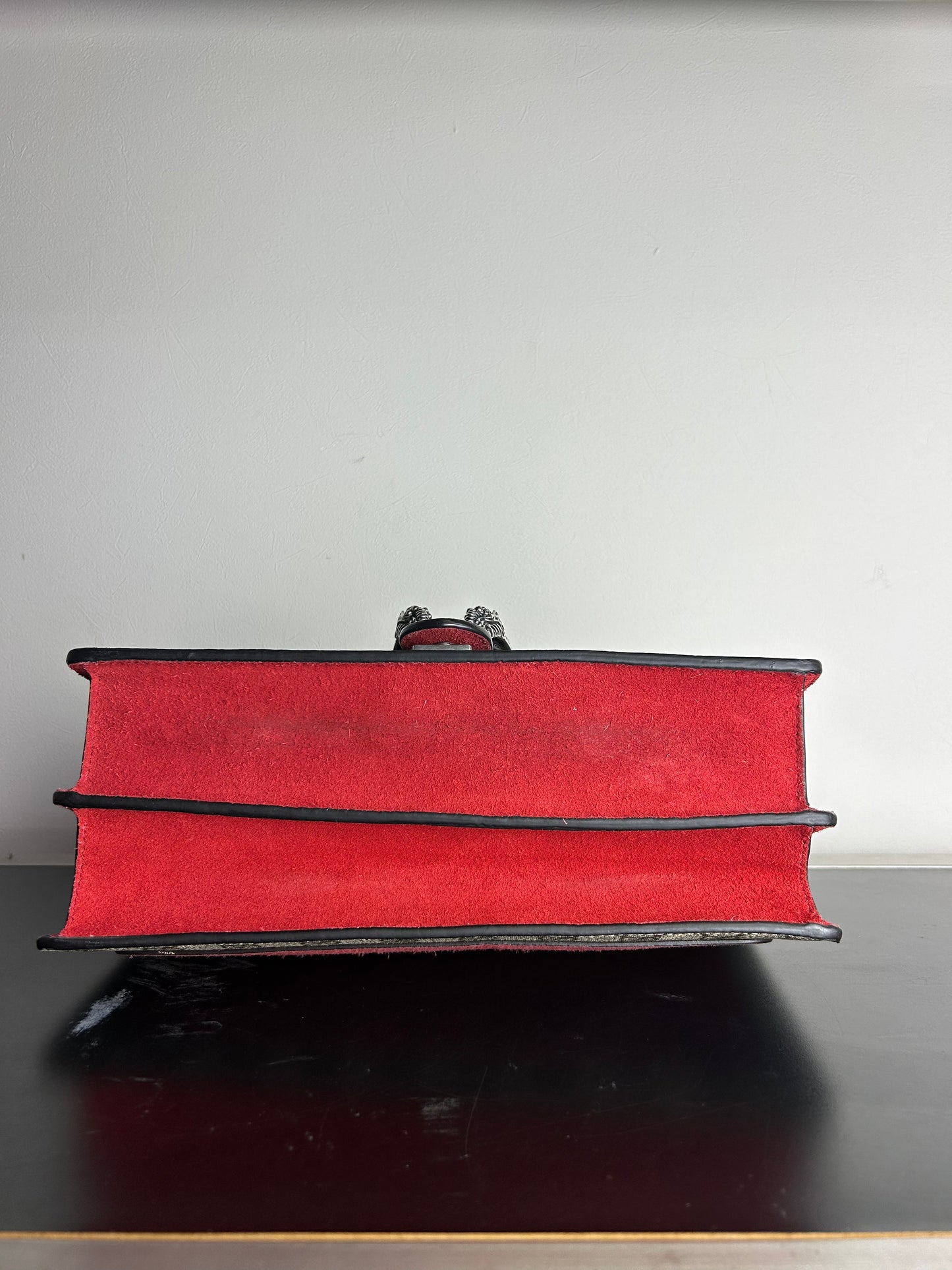 Gucci Dionysus GG Supreme Shoulder Bag