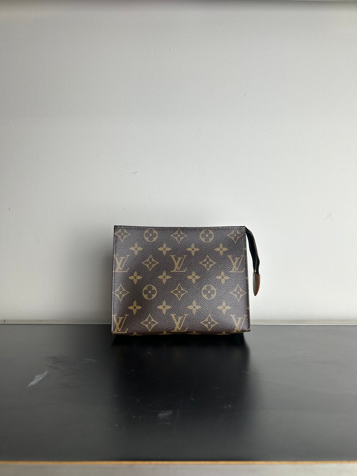 Louis Vuitton Monogram Pochette Voyage MM
