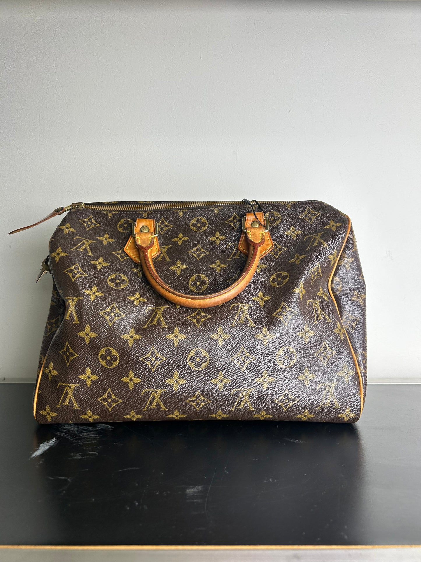 Louis Vuitton Monogram Speedy 30 handbag
