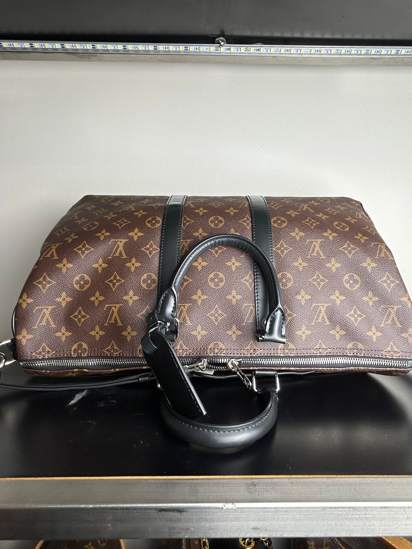 Louis Vuitton Keepall 45 Bandoulière travel bag