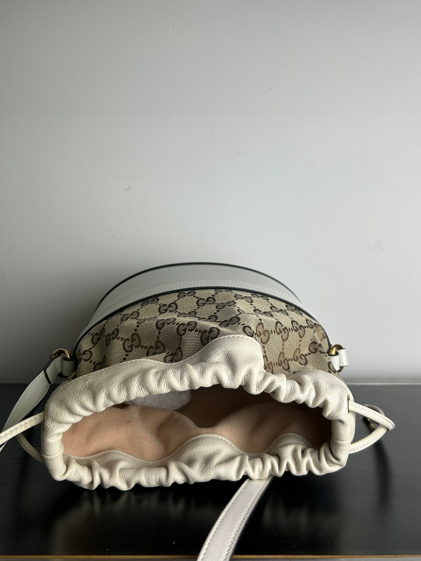 Gucci 1955 Horsebit GG Supreme canvas Bucket Bag
