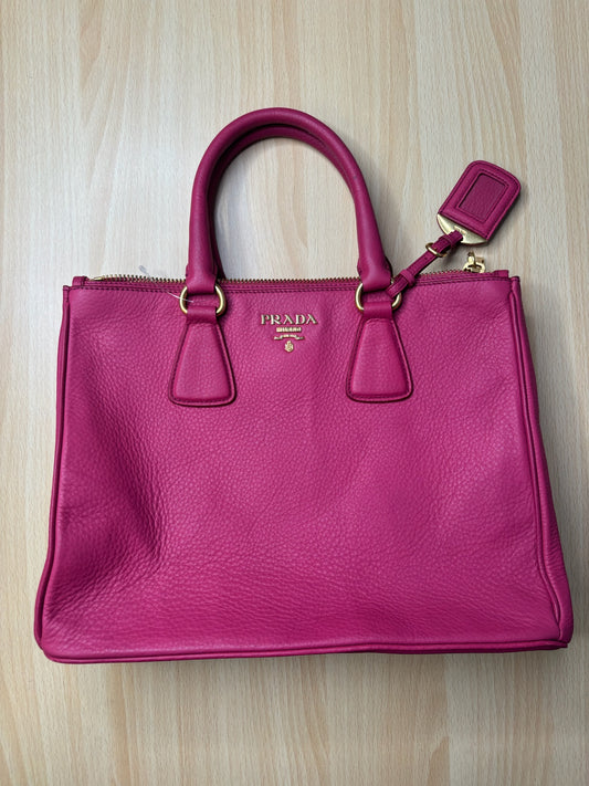 Prada Pebbled Leather Handbag Pink K51