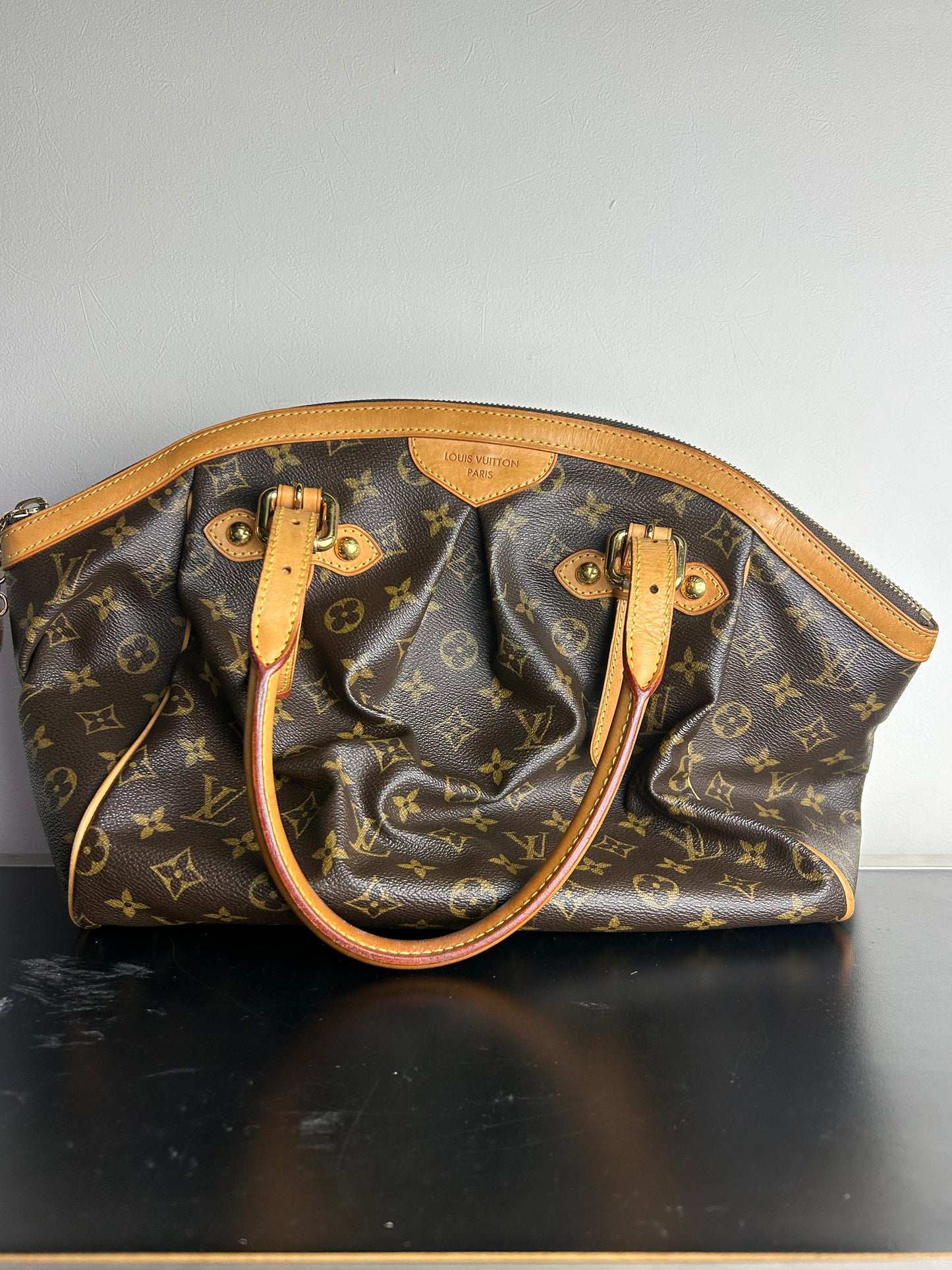 Louis Vuitton Monogram Tivoli GM shoulder bag