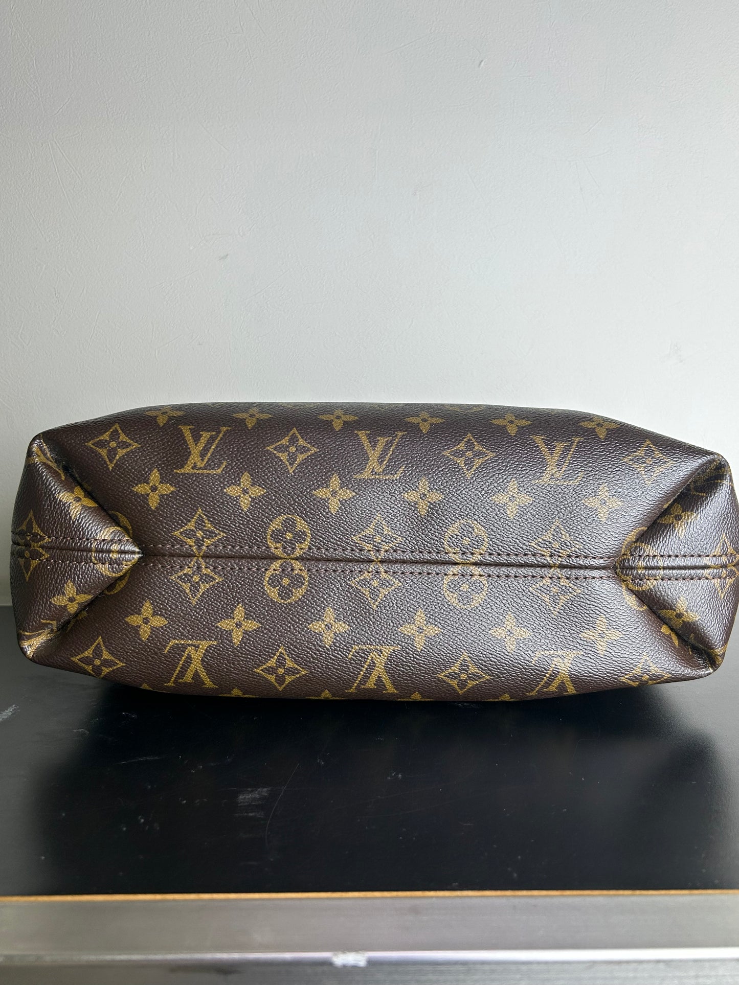 Louis Vuitton Monogram Sully MM