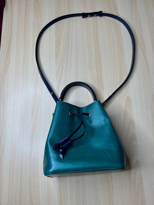 Louis Vuitton NéoNoé BB Handbag Blue Epi Leather K53