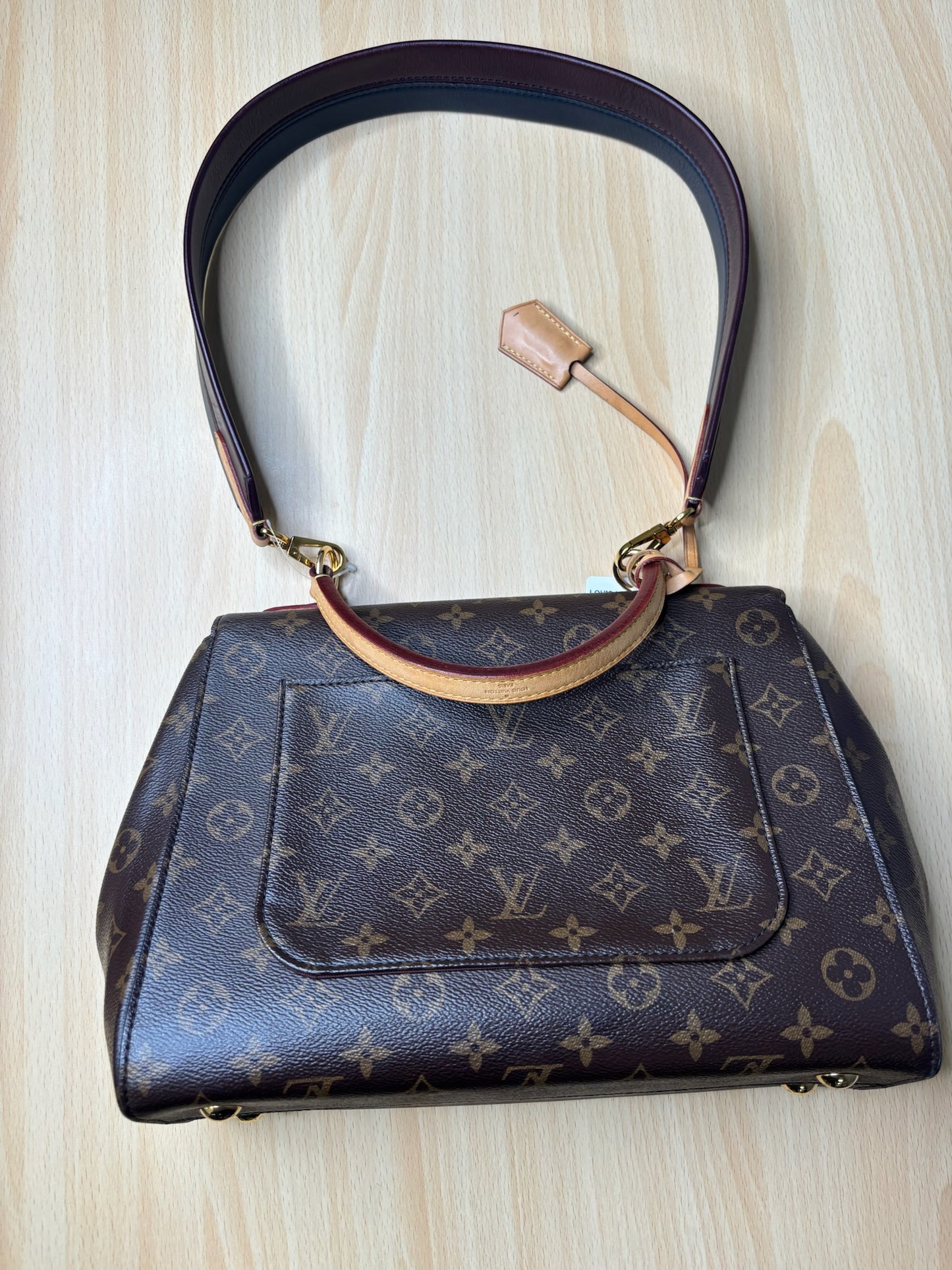 Louis Vuitton Cluny BB Monogram K54