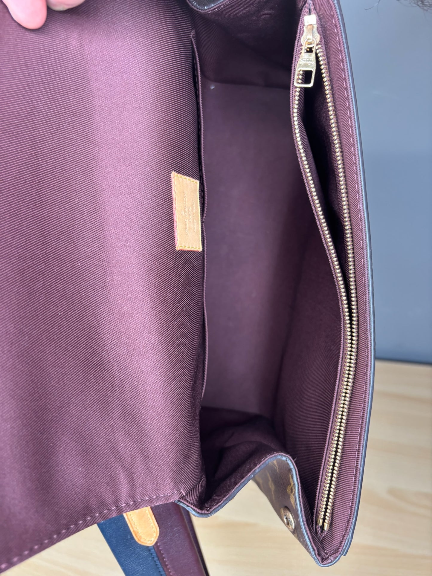 Louis Vuitton Cluny BB Monogram K54