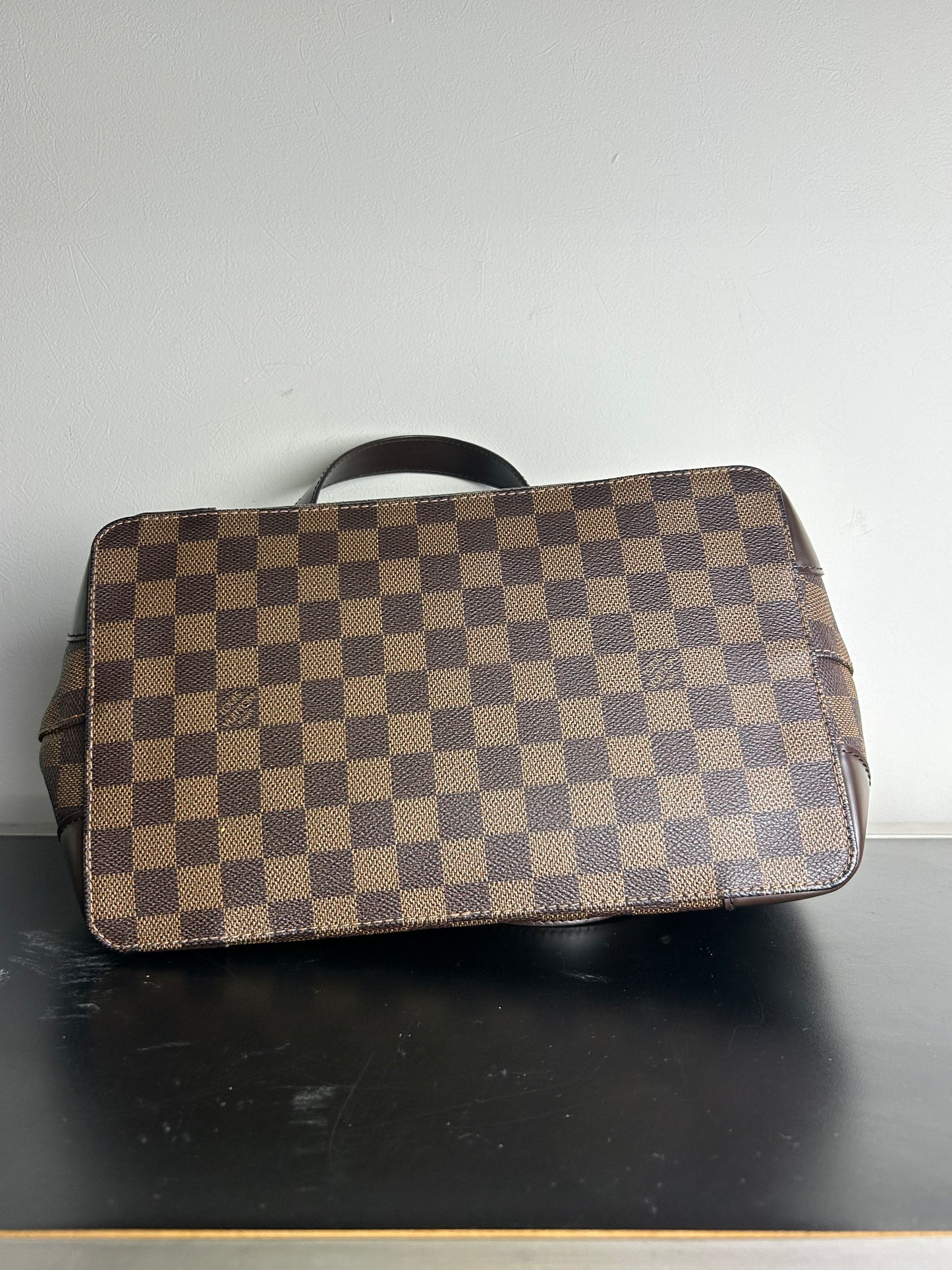 Louis Vuitton Damier Ebene Hampstead MM shoulder bag