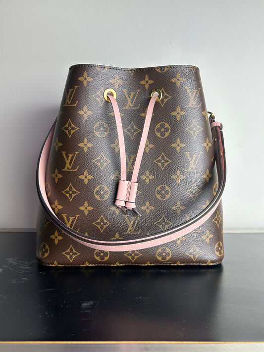 Louis Vuitton Monogram NéoNoé MM tote bag