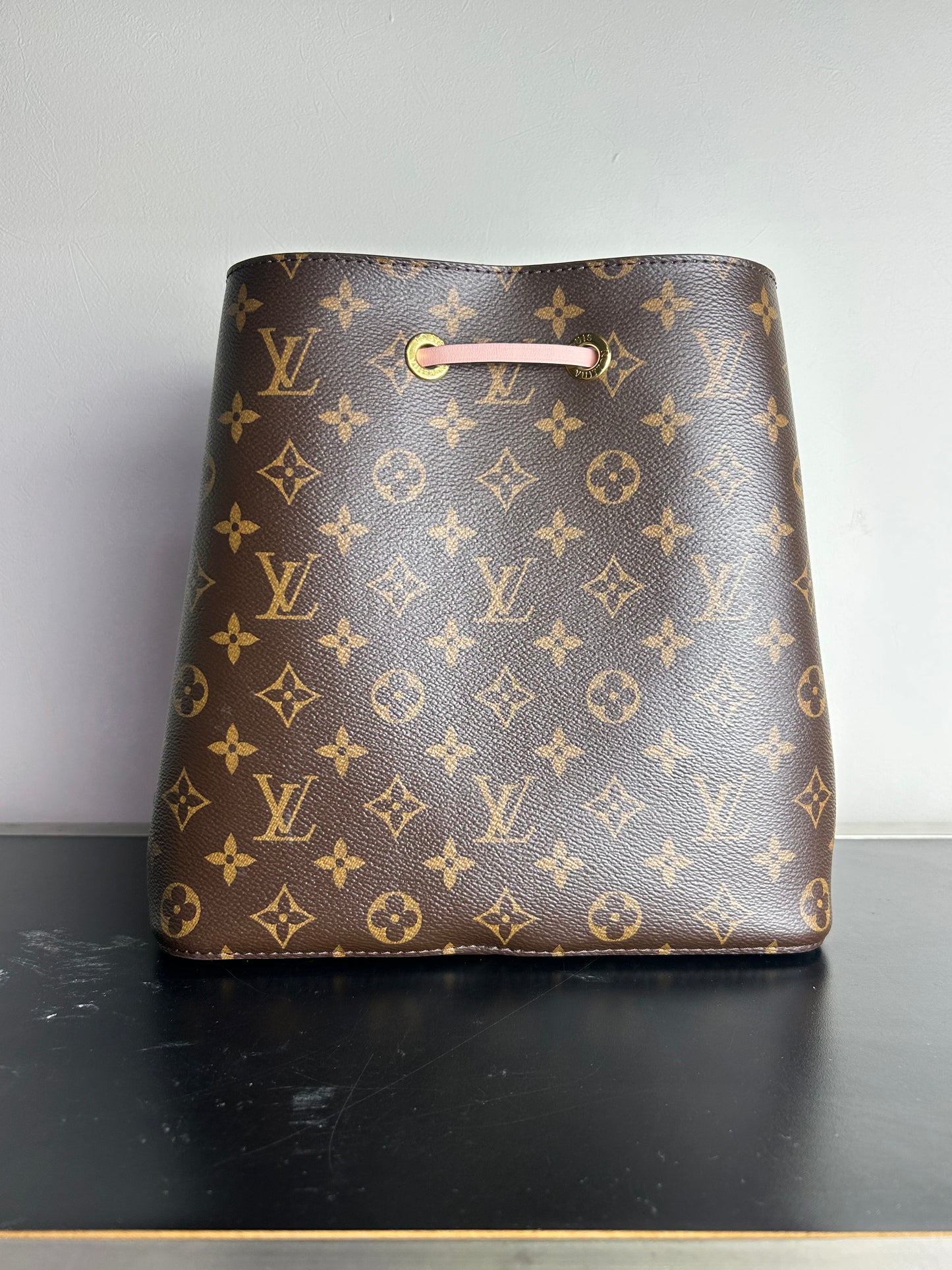 Louis Vuitton Monogram NéoNoé MM tote bag