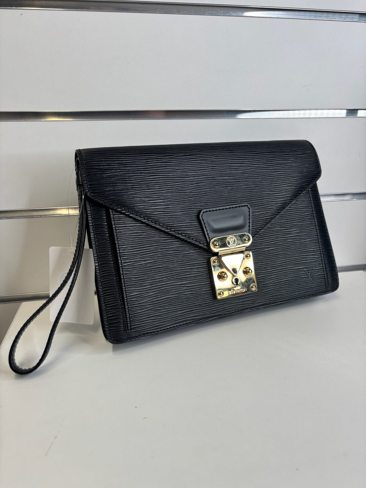 Louis Vuitton Pochette Sellier Dragonne Epi Clutch Noir K71