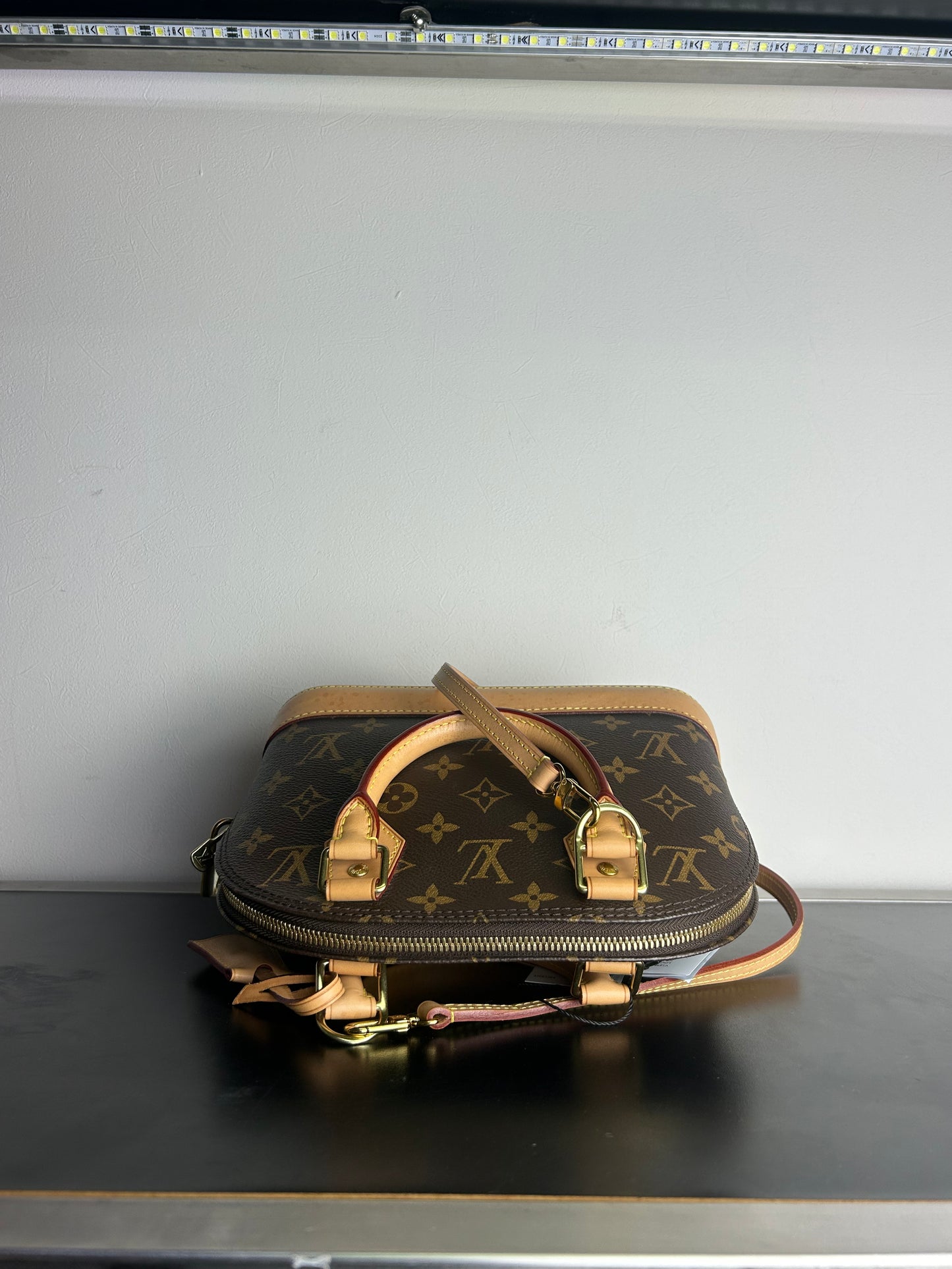 Louis Vuitton Monogram Alma BB