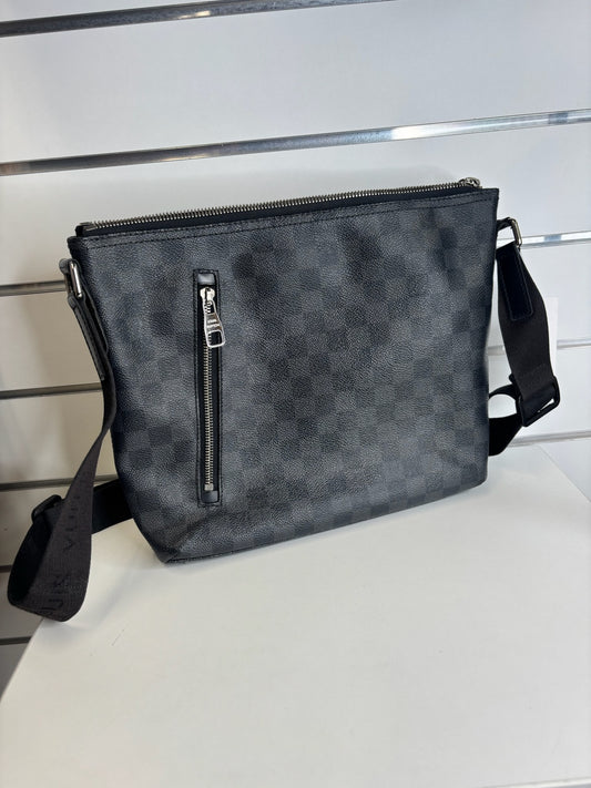 Louis Vuitton Damier Graphite Mick PM Messenger Bag K82