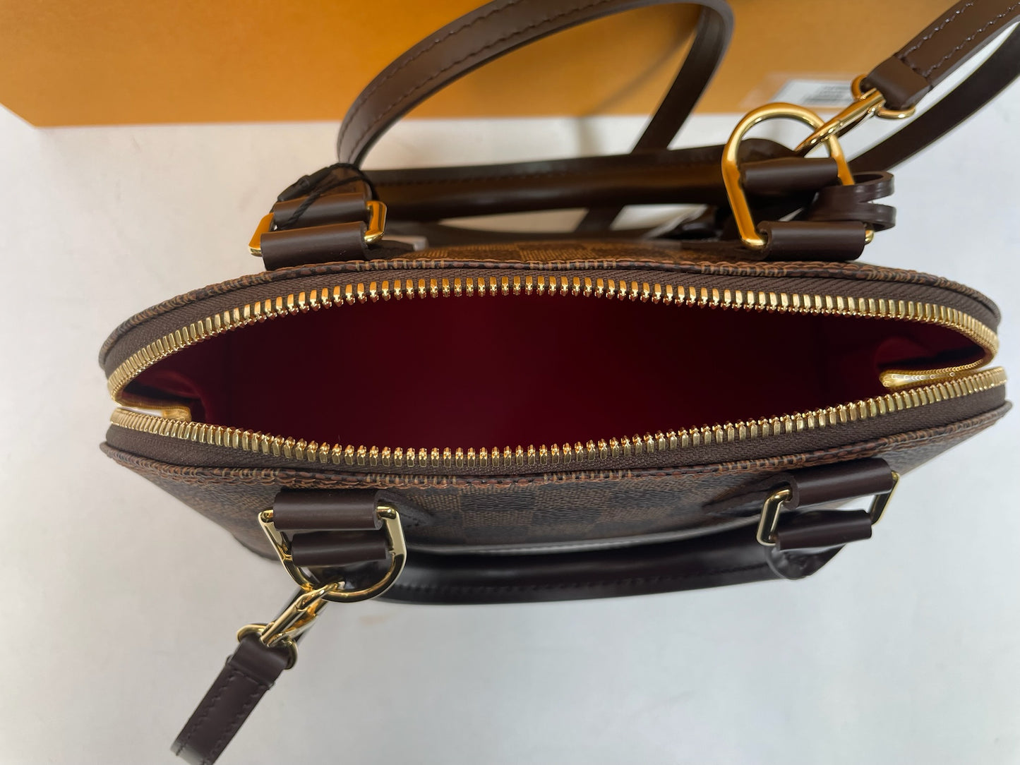 M0707-20 Louis Vuitton Alma BB in Damier Ebene Canvas